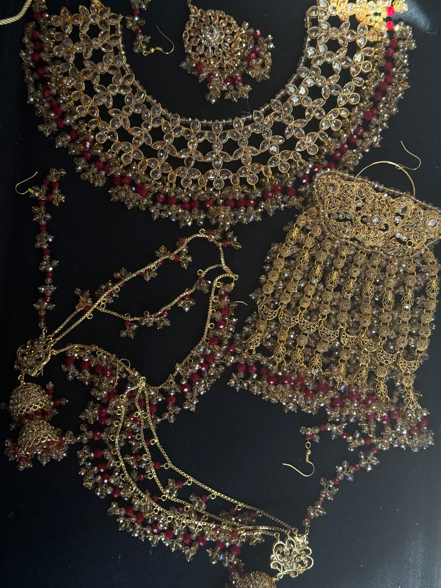 MEHMAL - Heavy Bridal set | includes: Necklace with jhumar, jhumke and Tikka | Red Bridal set
