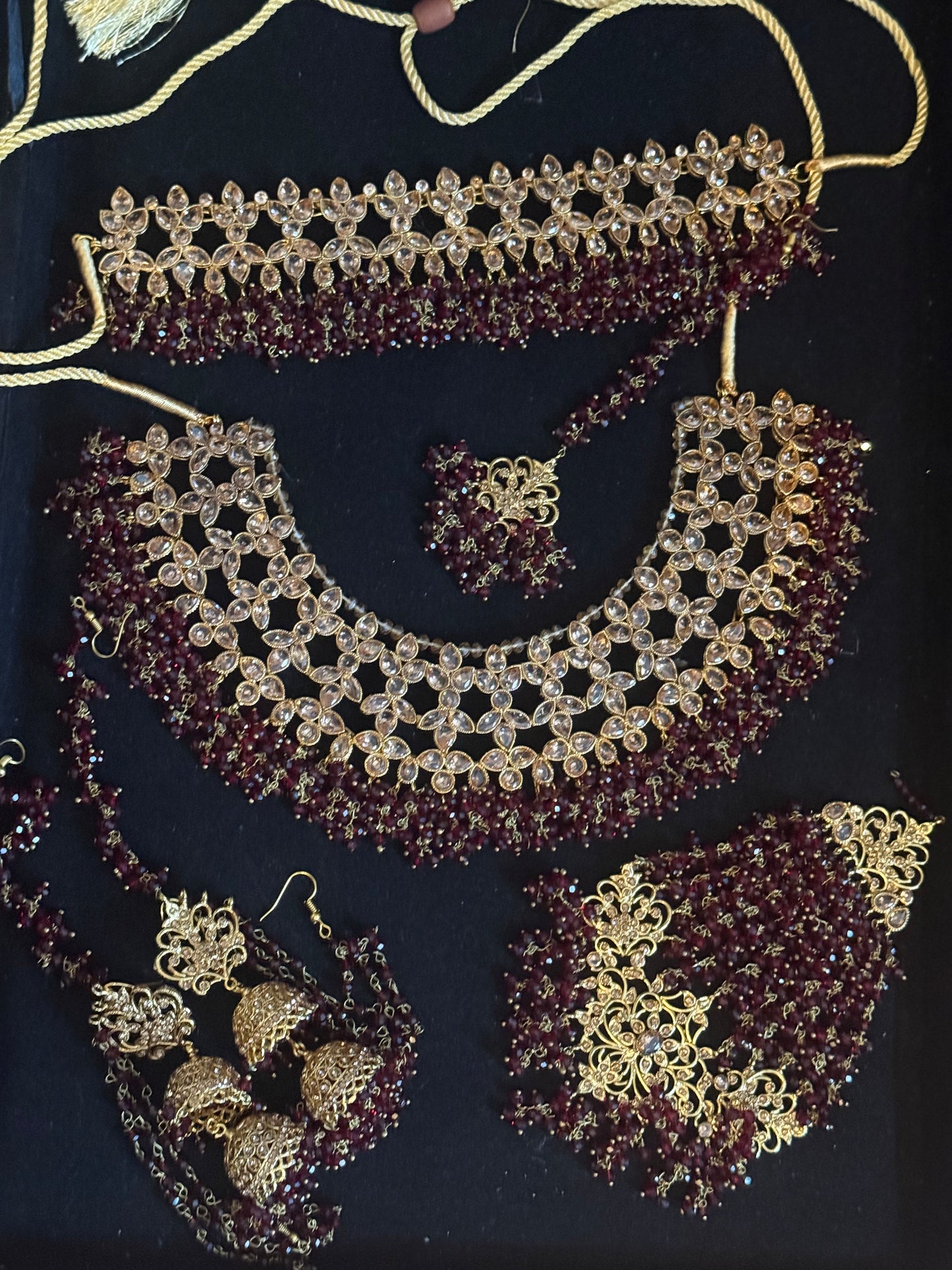 JANNAT - Heavy Bridal set | includes: choker, Necklace, jhumar, Jhumke and Tikka | Maroon colour available
