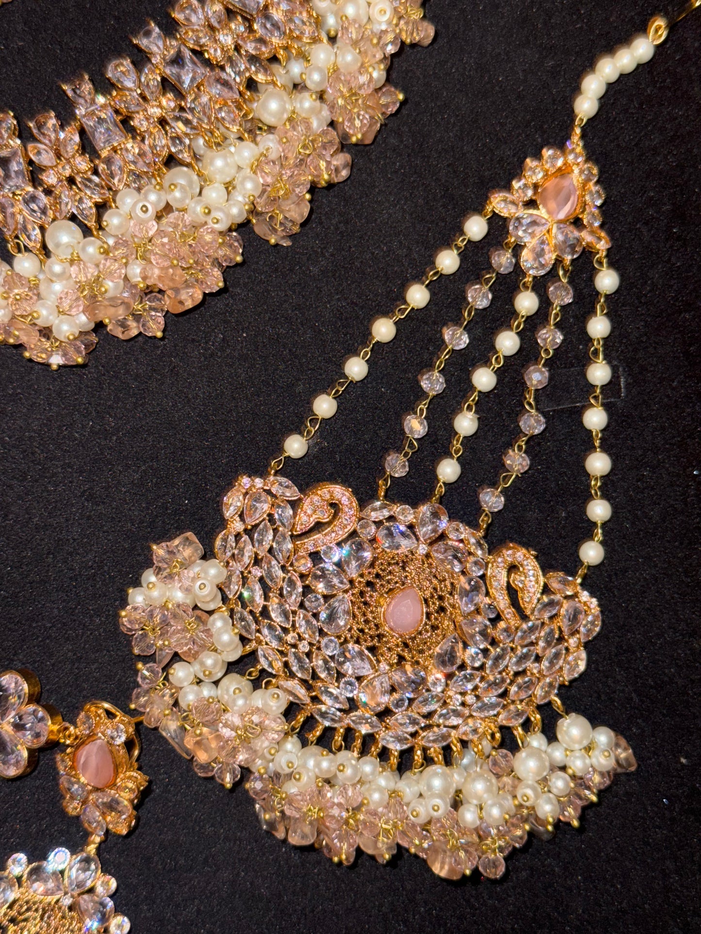 LAILA - Bridal set with sahara earring, tikka & jhumar | 2 colours available