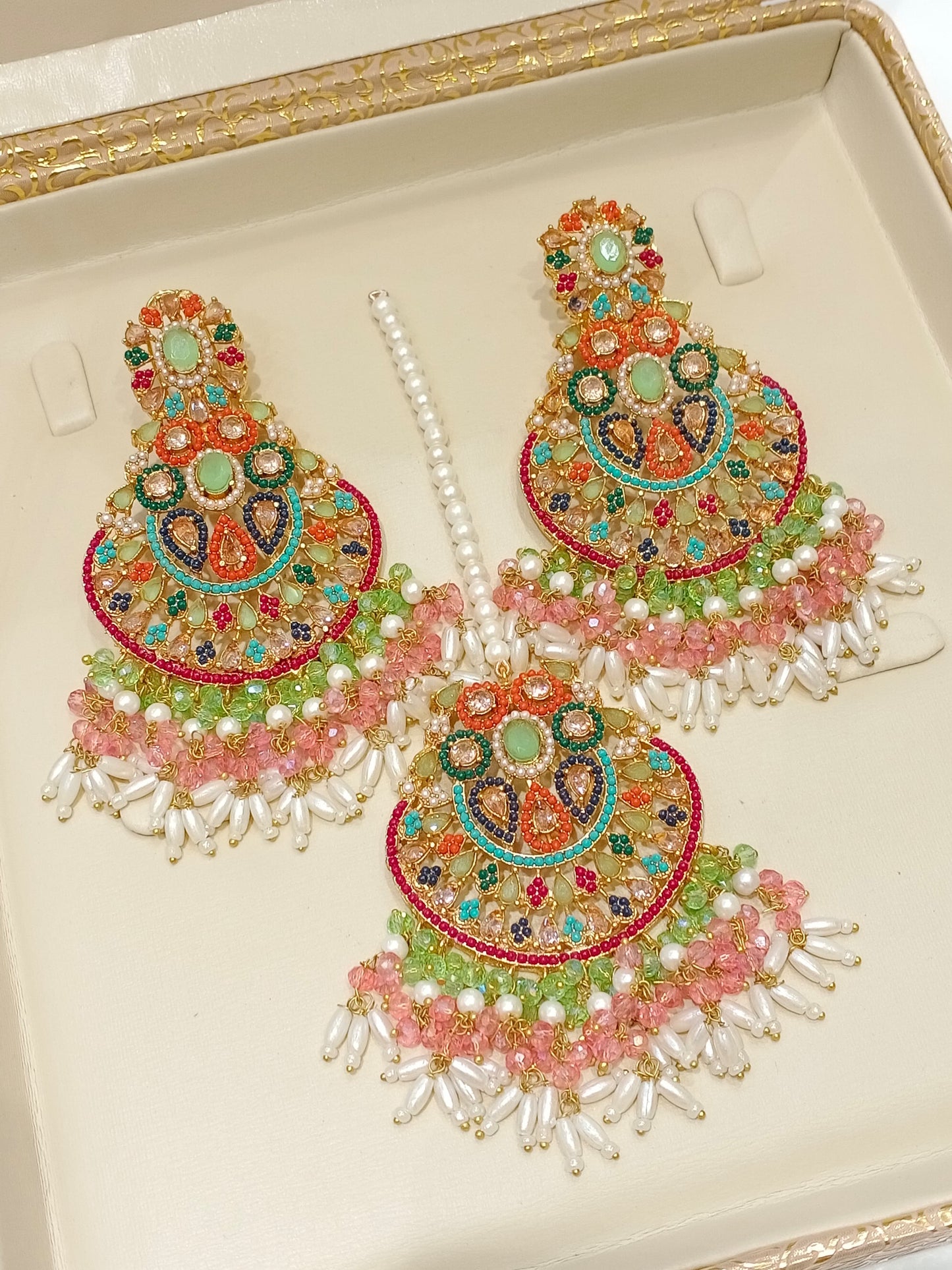 Annie - Earrings tikka set 8 colours available