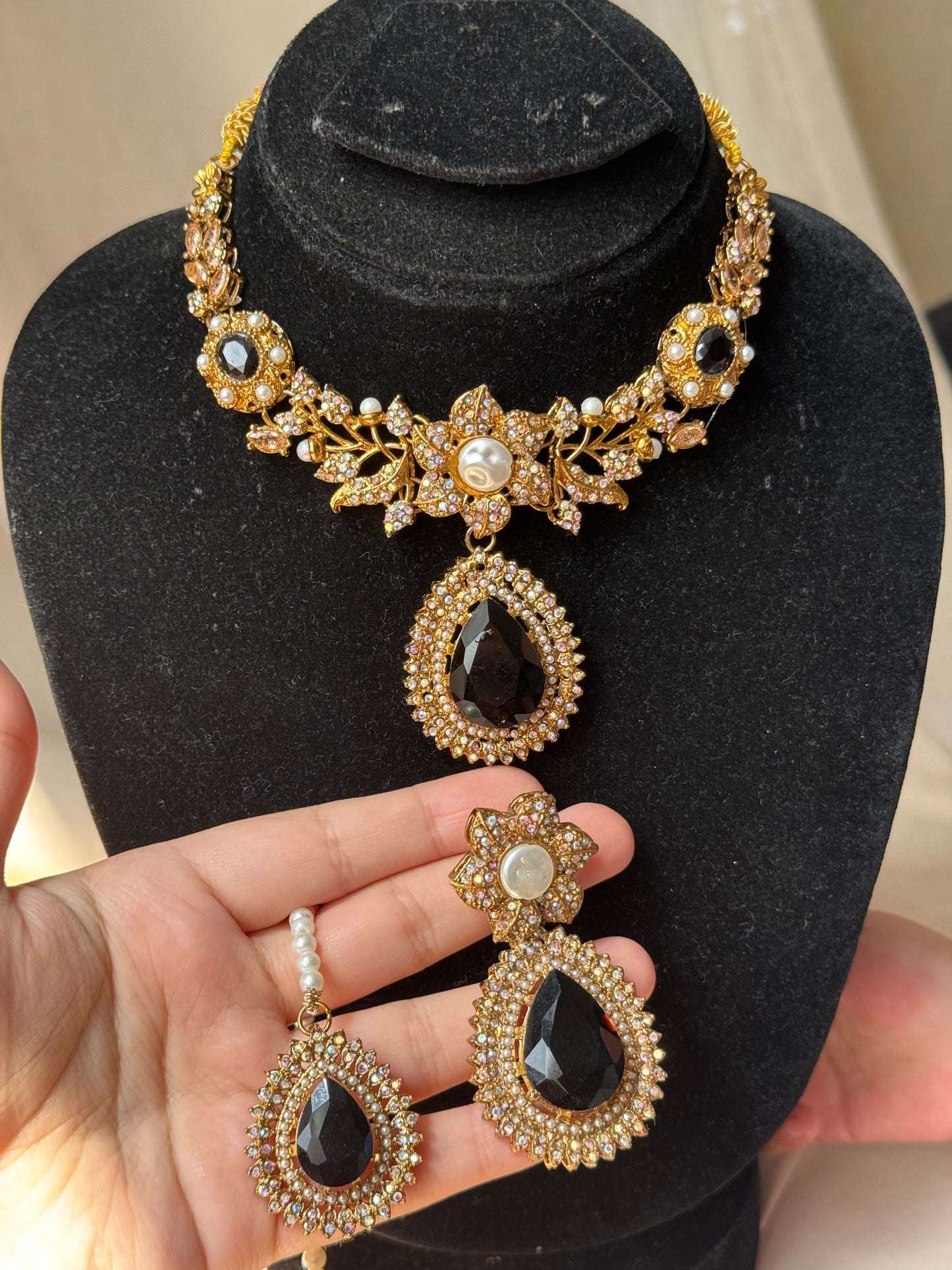 RANIA - Turkish necklace set with earrings and tikka | available in 12 colours
