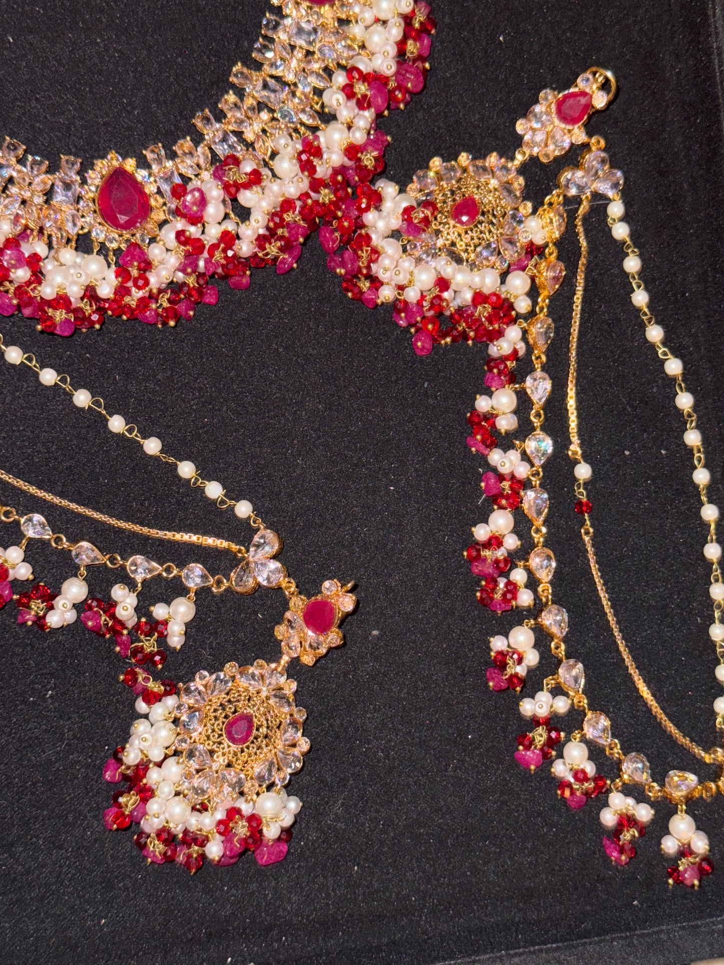 LAILA - Bridal set with sahara earring, tikka & jhumar | 2 colours available