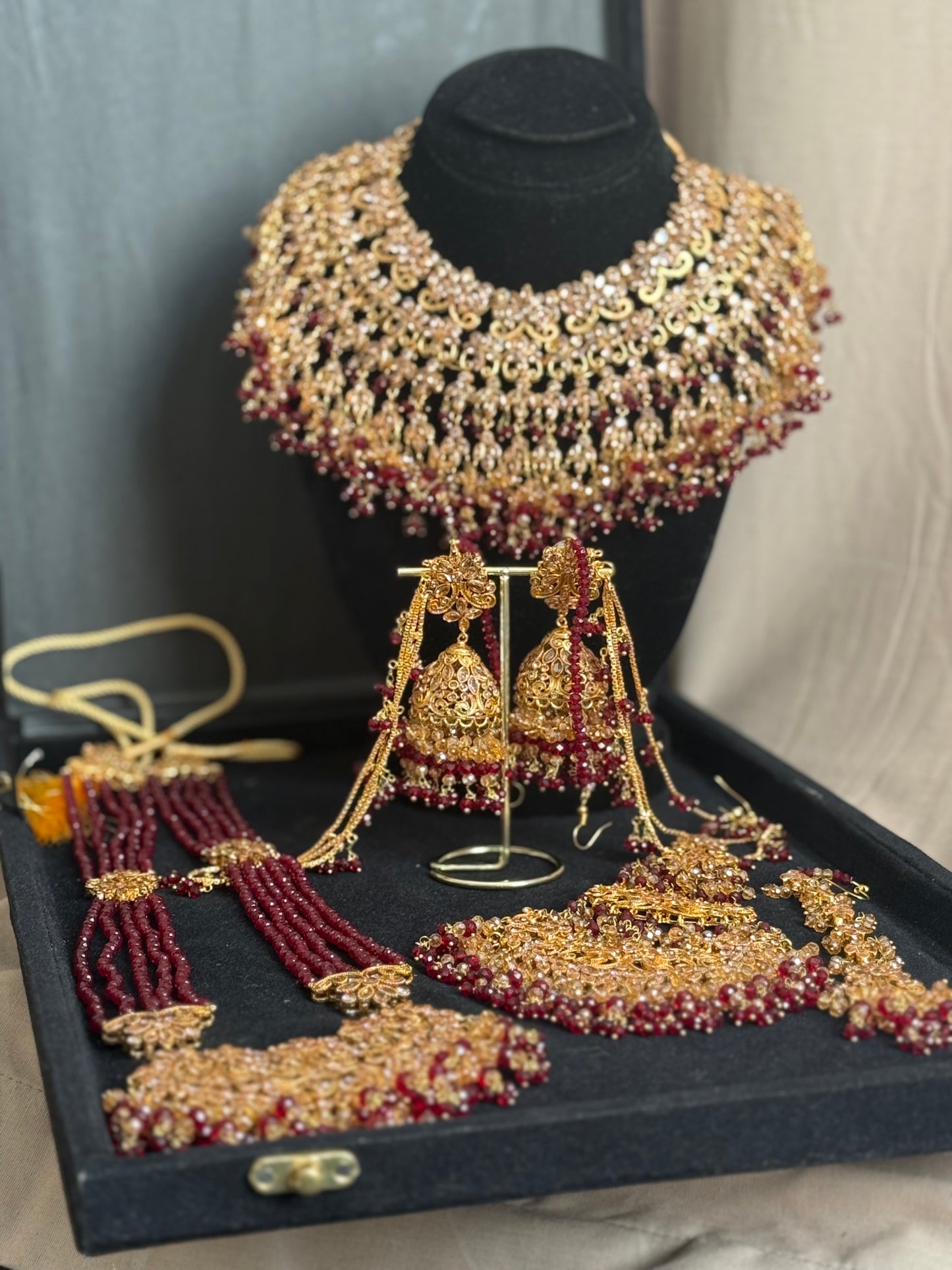 SANWAL - 6 Pieces set | includes: Mala, Necklace, Jhumar, Jhumke, Tikka & Nose ring | available in Maroon Gold colour