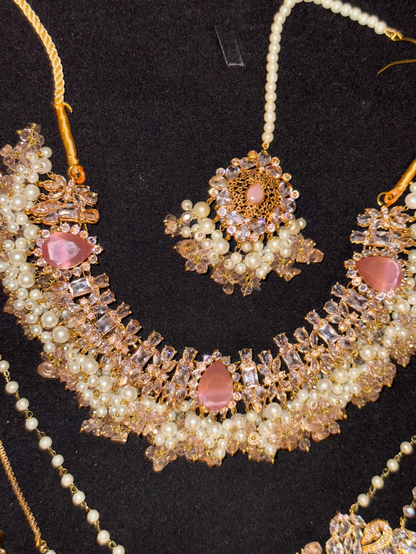 LAILA - Bridal set with sahara earring, tikka & jhumar | 2 colours available