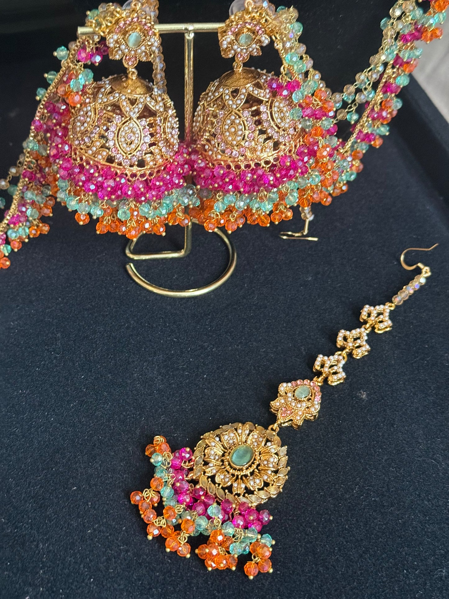 MAHROSH - Mehndi Bridal set includes: Necklace, Oversized Jhumar, Sahara Jhumke & Tikka | Customisation available