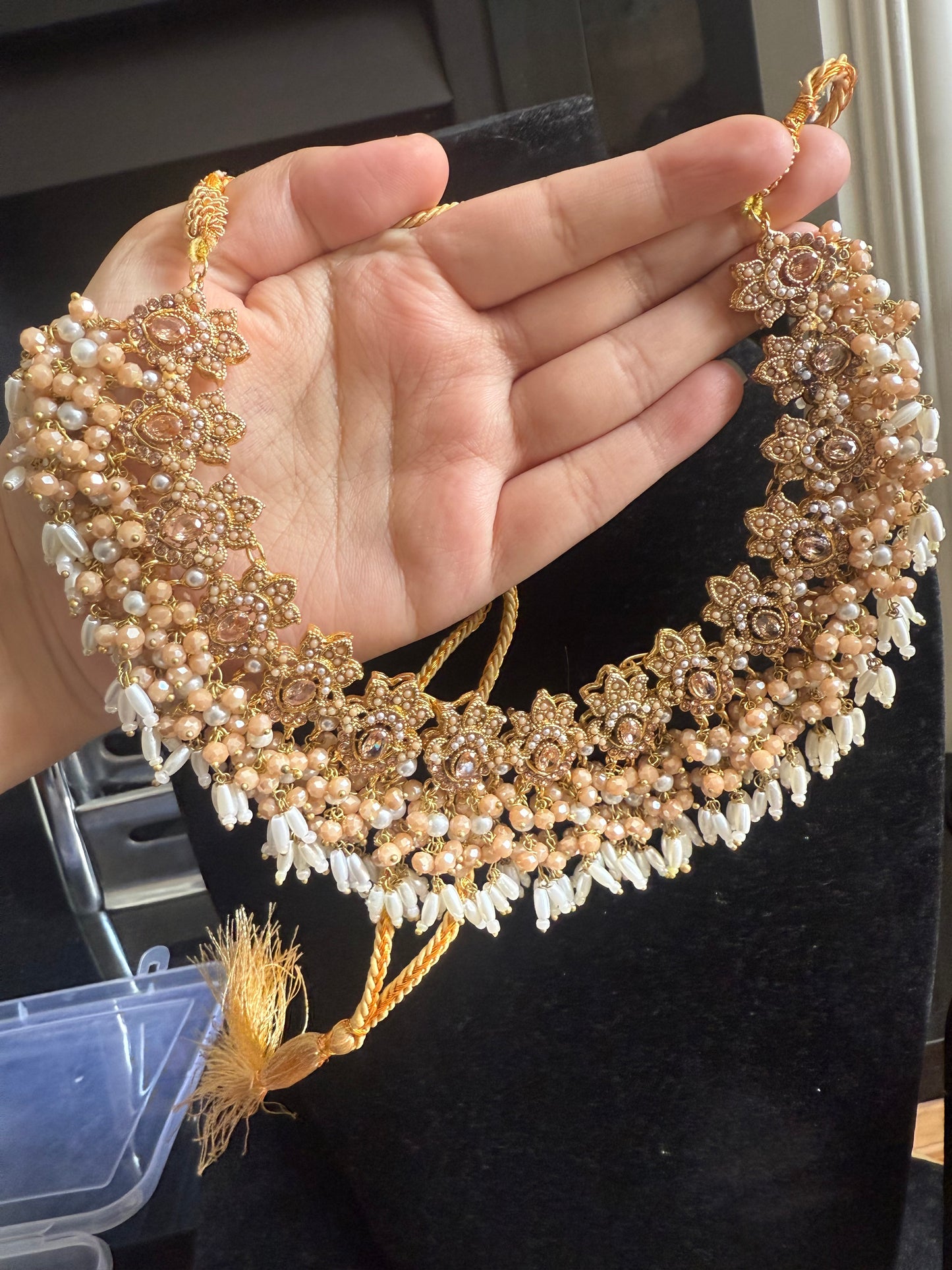 Neeti - Necklace with sahara earrings and tikka | 8 colours available