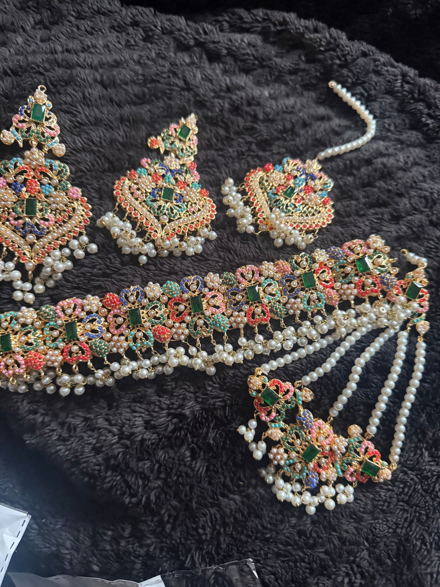 Nura - Choker set with jhumar, earrings and tikka 2 colours available
