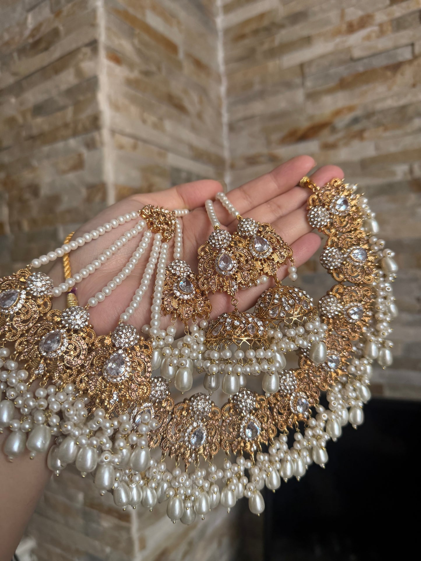 Arwa - heavy set with jhumar jhumke and tikka 8 colours available