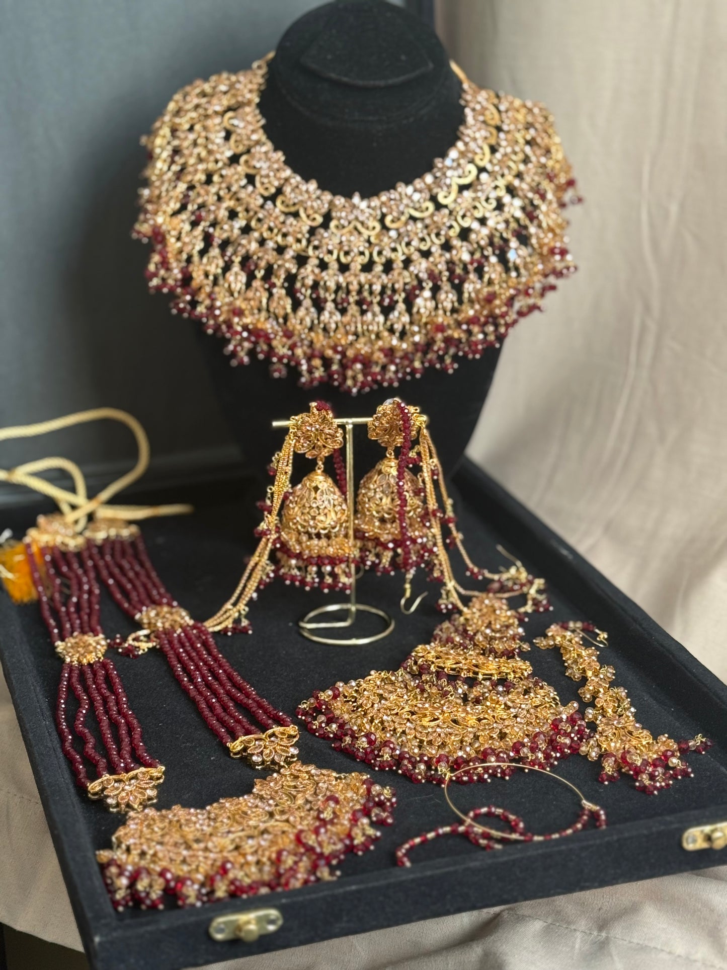 SANWAL - 6 Pieces set | includes: Mala, Necklace, Jhumar, Jhumke, Tikka & Nose ring | available in Maroon Gold colour