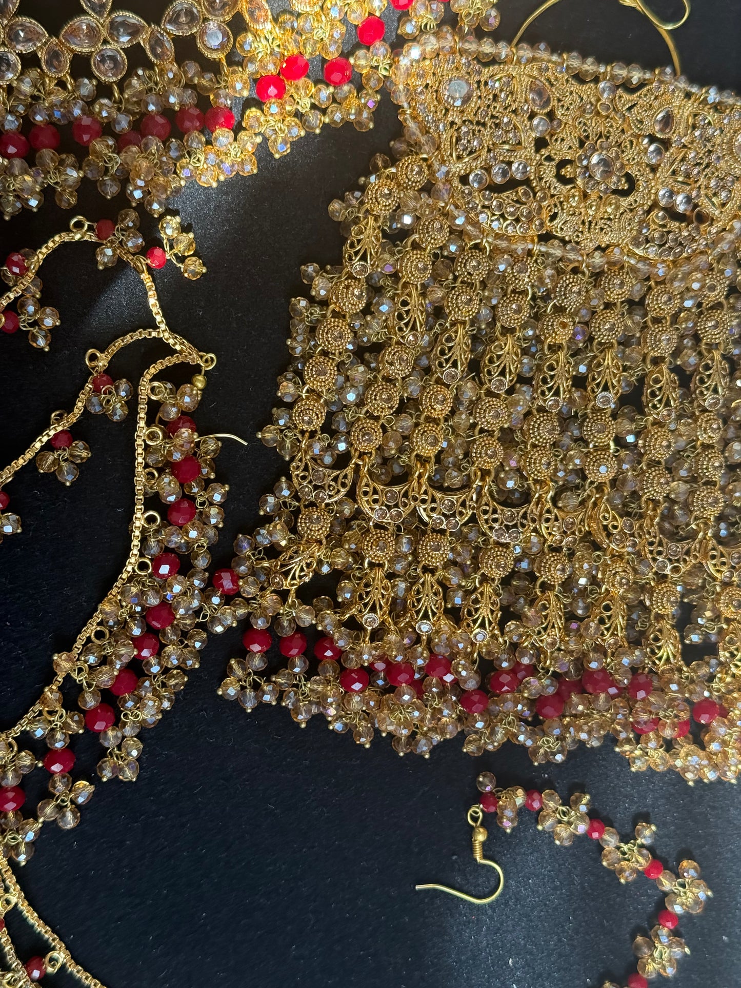 MEHMAL - Heavy Bridal set | includes: Necklace with jhumar, jhumke and Tikka | Red Bridal set
