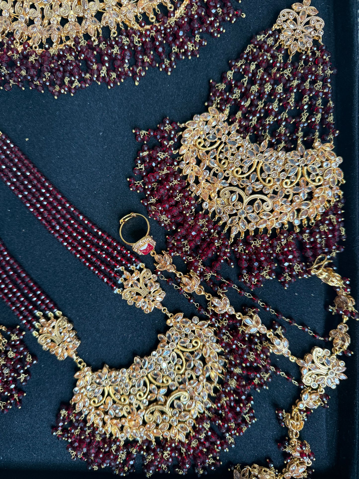 MAYA - Bridal set | includes Necklace with Mala, 2x hand pieces, Jhumar, Jhumke, Tikka and a FREE nose ring | for customisation DM us!