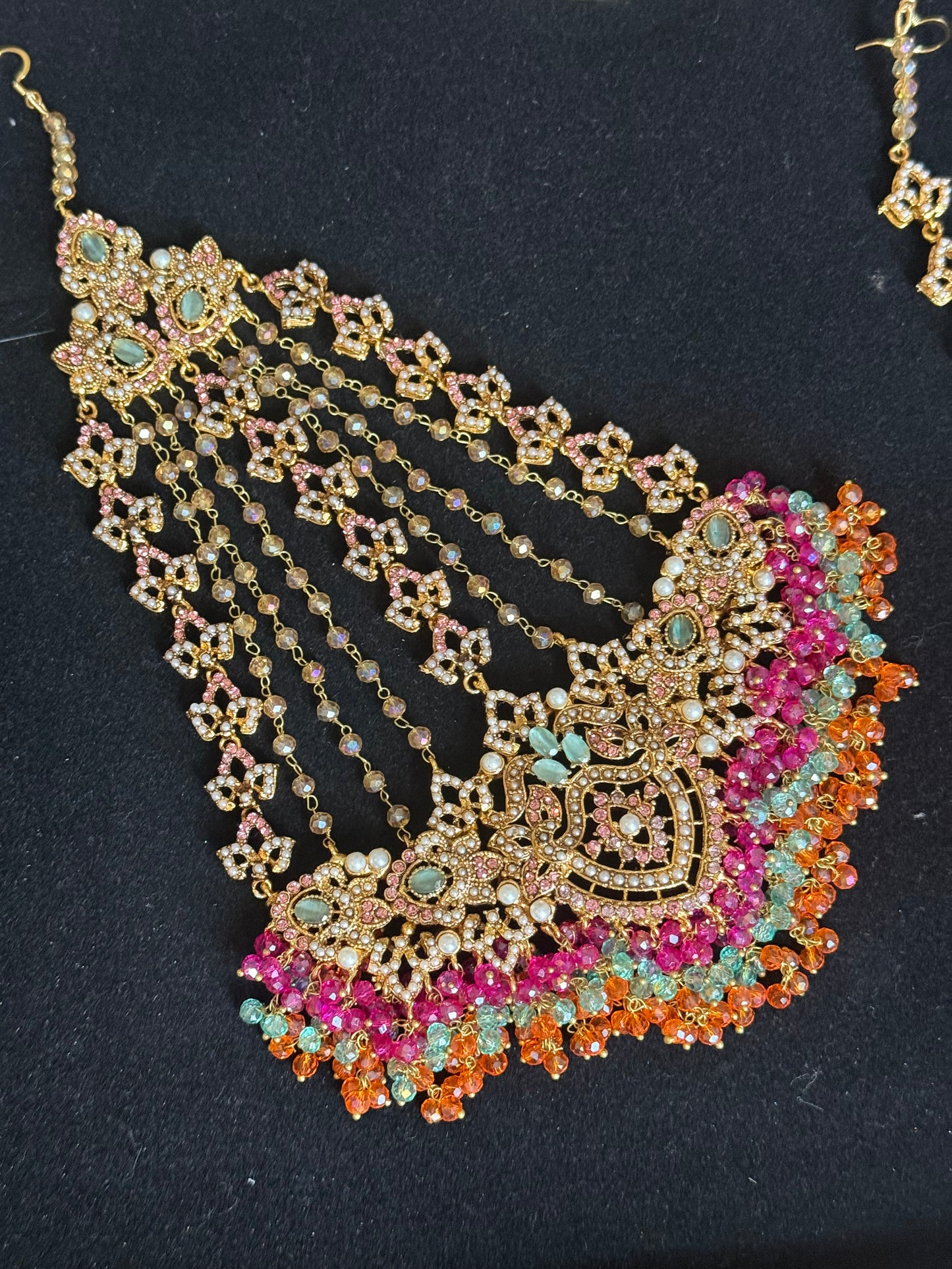 MAHROSH - Mehndi Bridal set includes: Necklace, Oversized Jhumar, Sahara Jhumke & Tikka | Customisation available