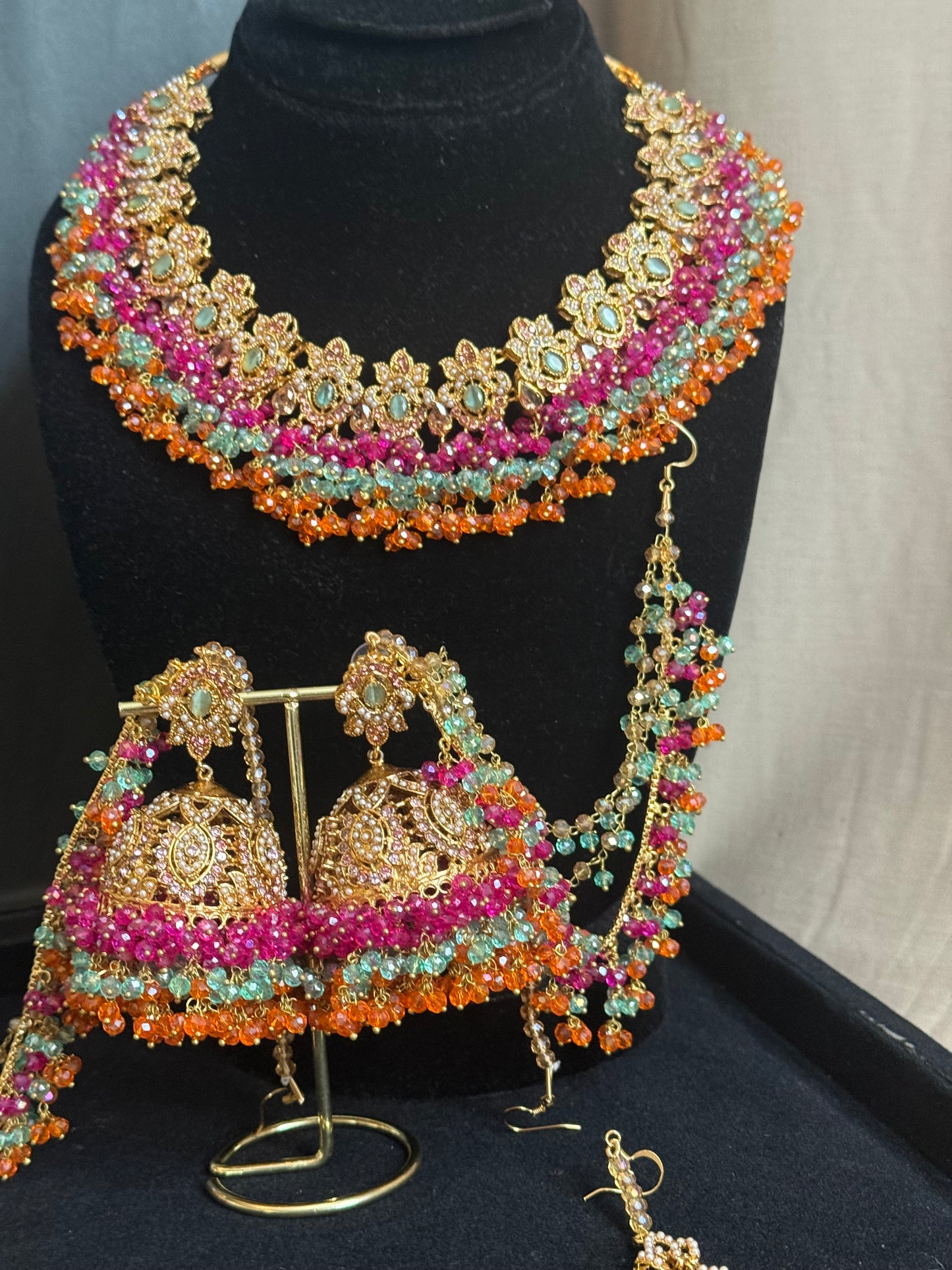 MAHROSH - Mehndi Bridal set includes: Necklace, Oversized Jhumar, Sahara Jhumke & Tikka | Customisation available