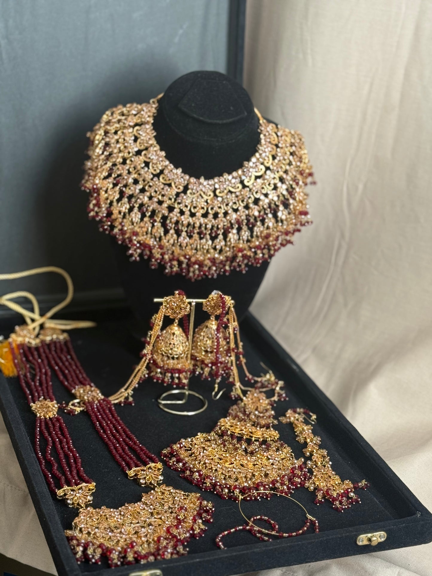 SANWAL - 6 Pieces set | includes: Mala, Necklace, Jhumar, Jhumke, Tikka & Nose ring | available in Maroon Gold colour