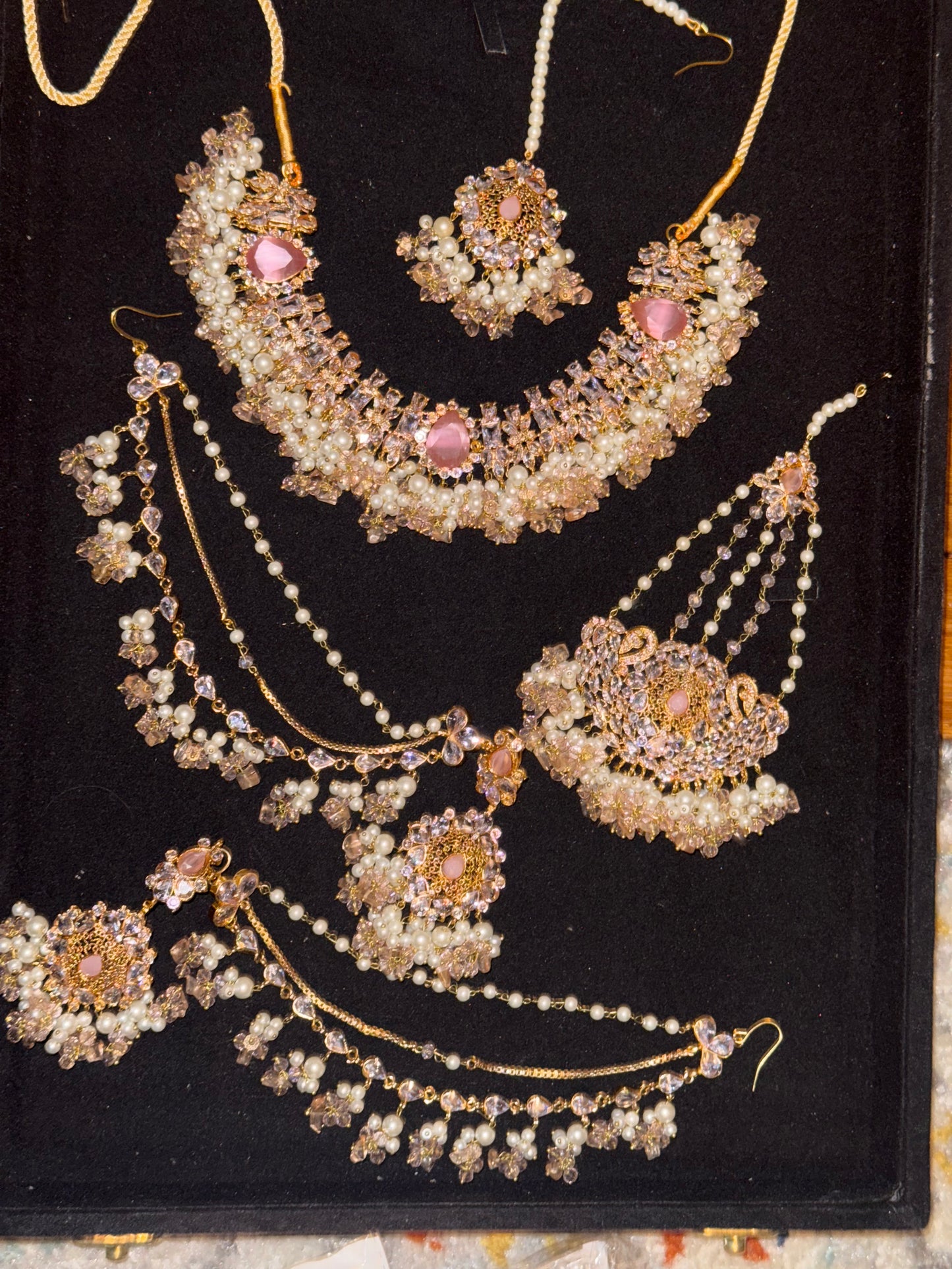 LAILA - Bridal set with sahara earring, tikka & jhumar | 2 colours available