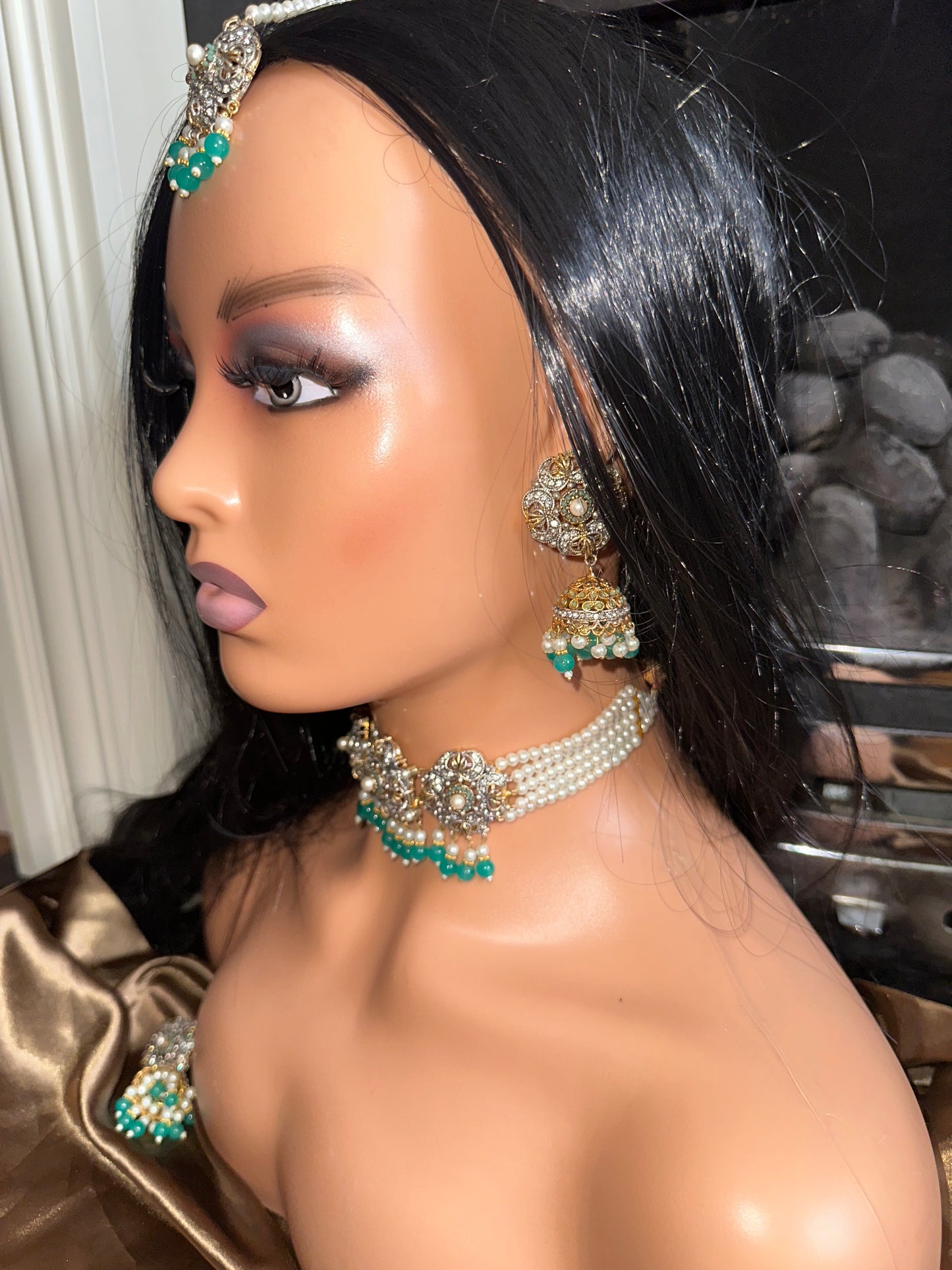 Mehru - choker set 8 colours