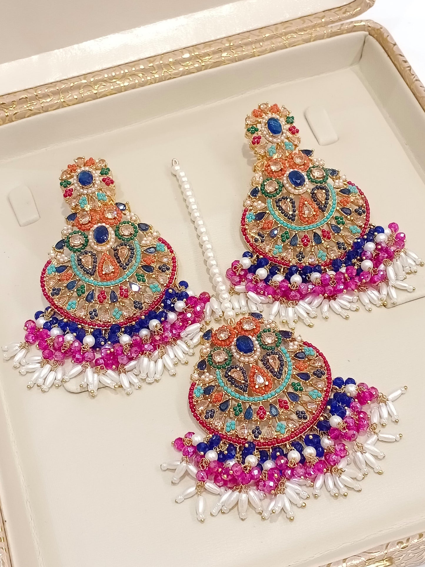 Annie - Earrings tikka set 8 colours available