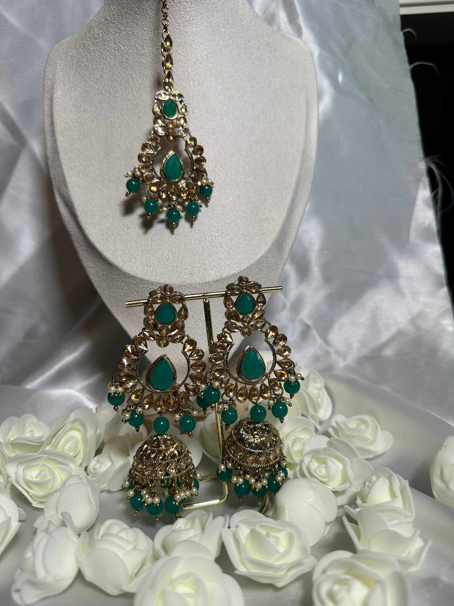 Liyana - Jhumke with Tikka