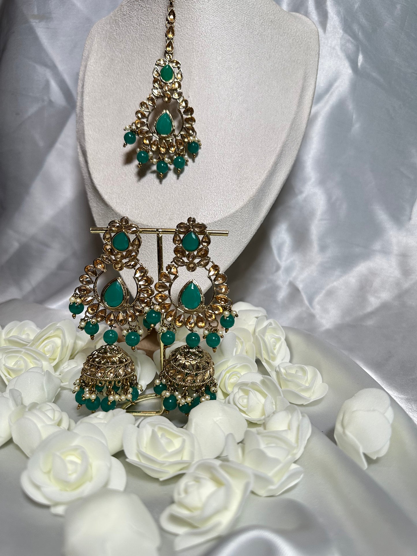 Liyana - Jhumke with Tikka