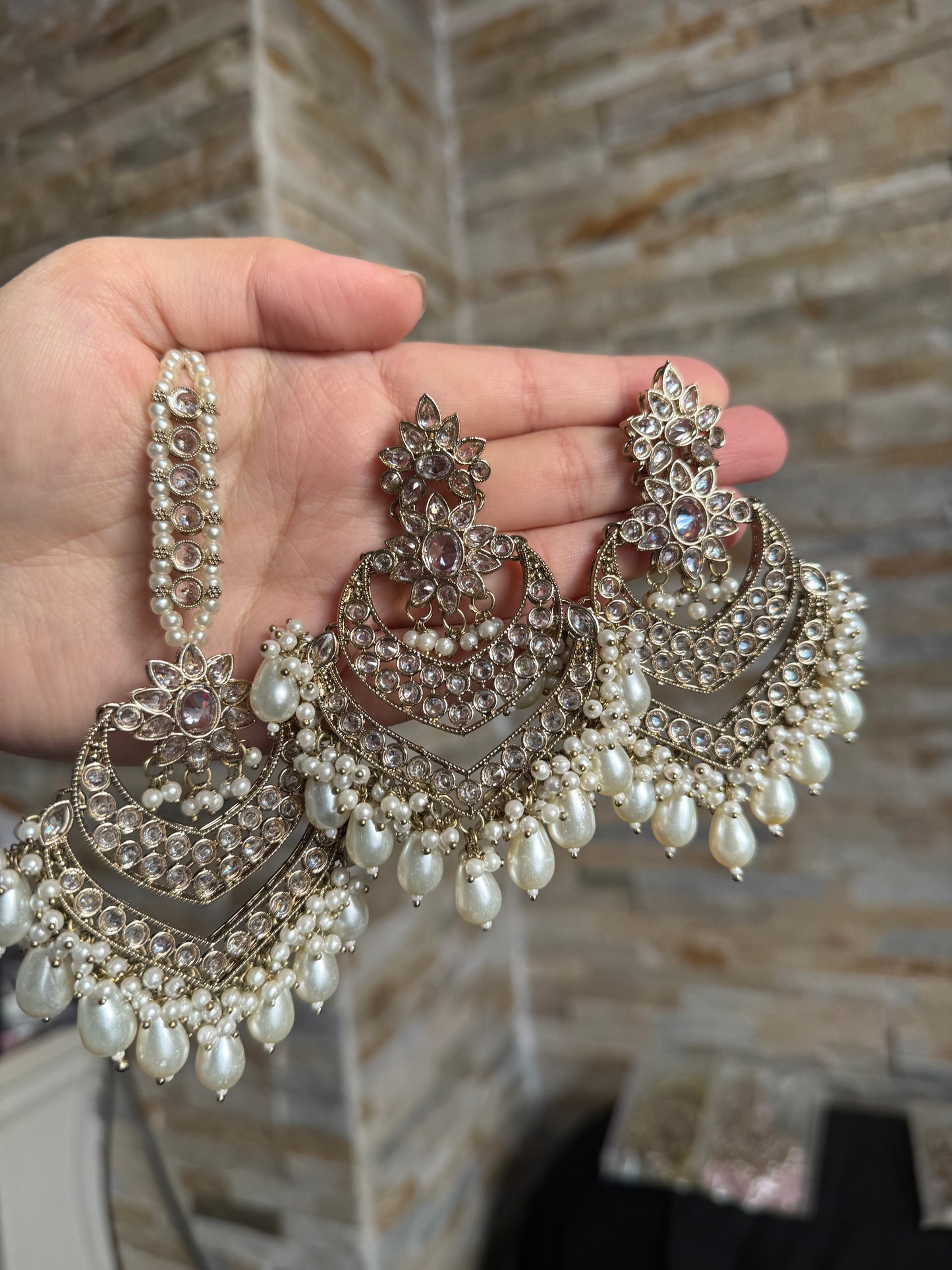Zimal - Earrings and Tikka set 9 Colours available