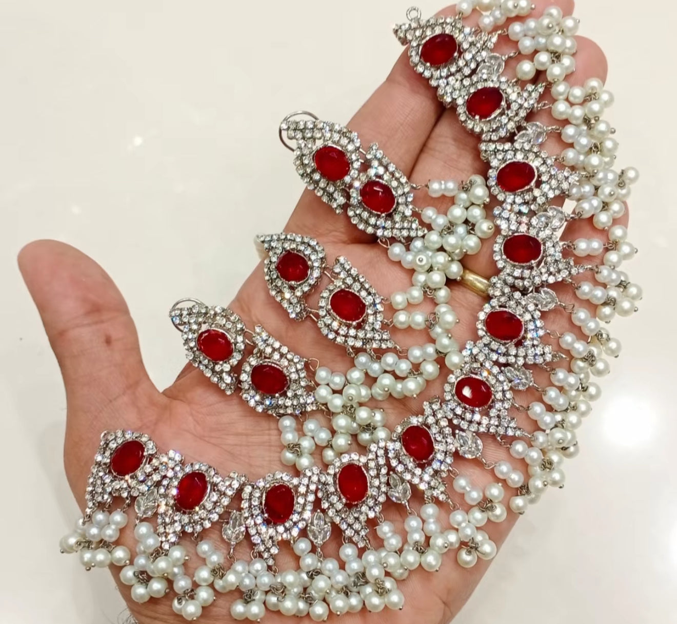 Huda - Necklace set 7 Colours available