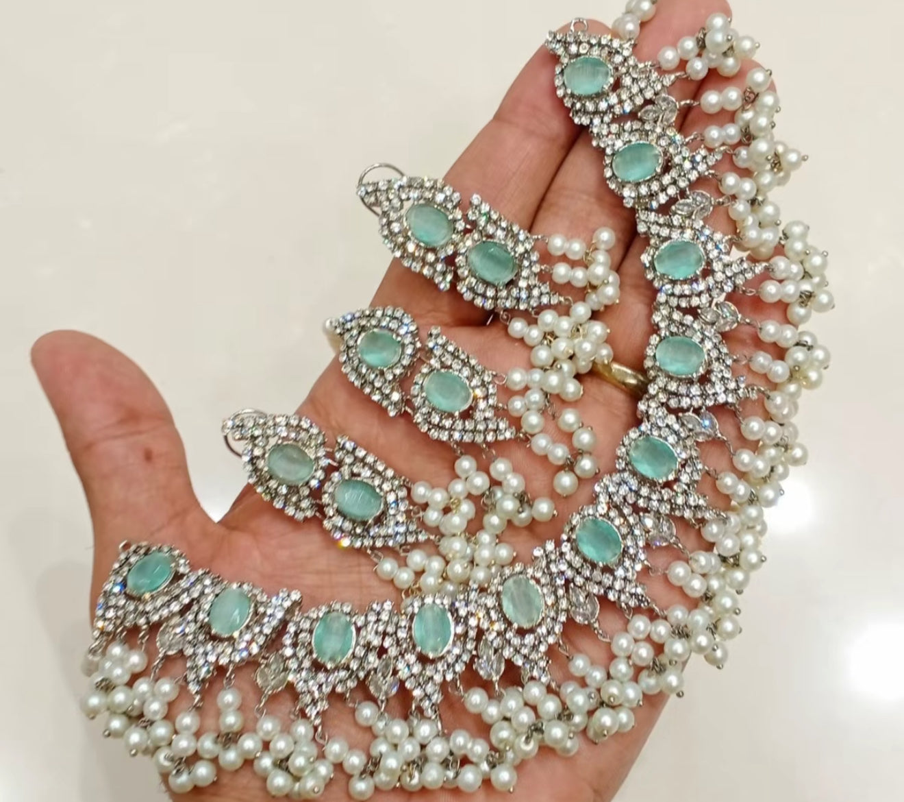 Huda - Necklace set 7 Colours available