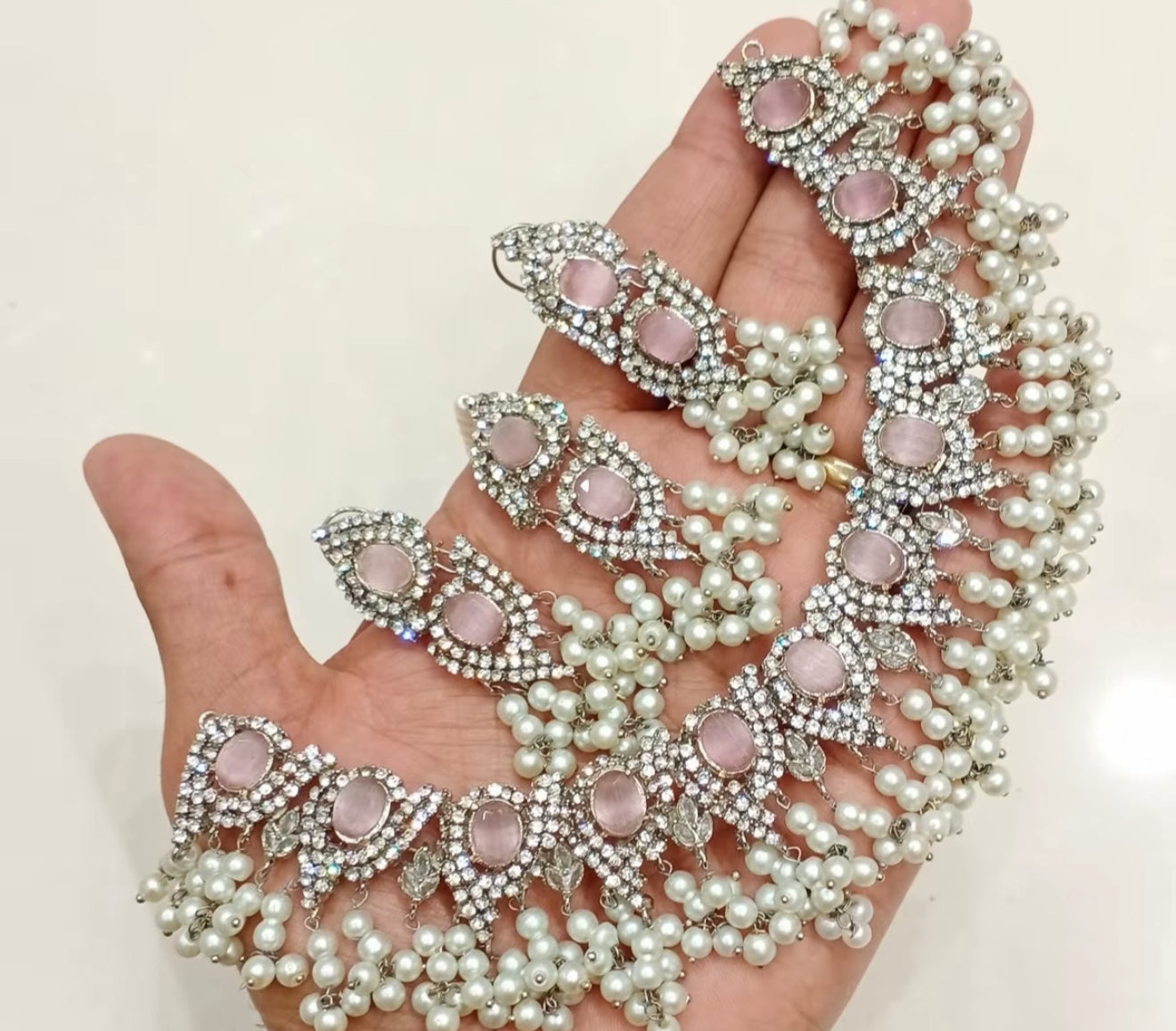 Huda - Necklace set 7 Colours available