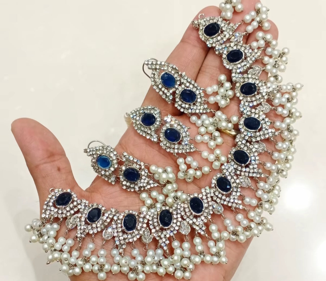 Huda - Necklace set 7 Colours available