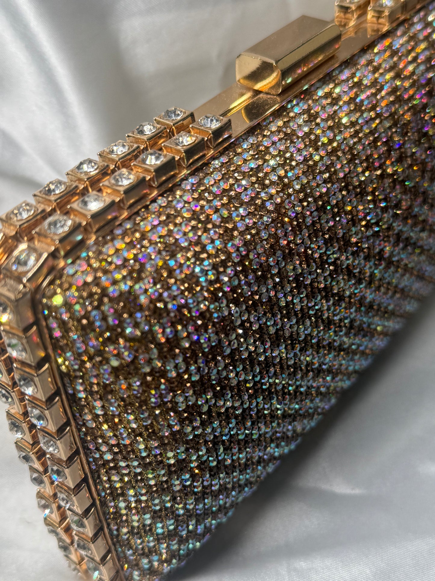 Veena - Clutch Bag