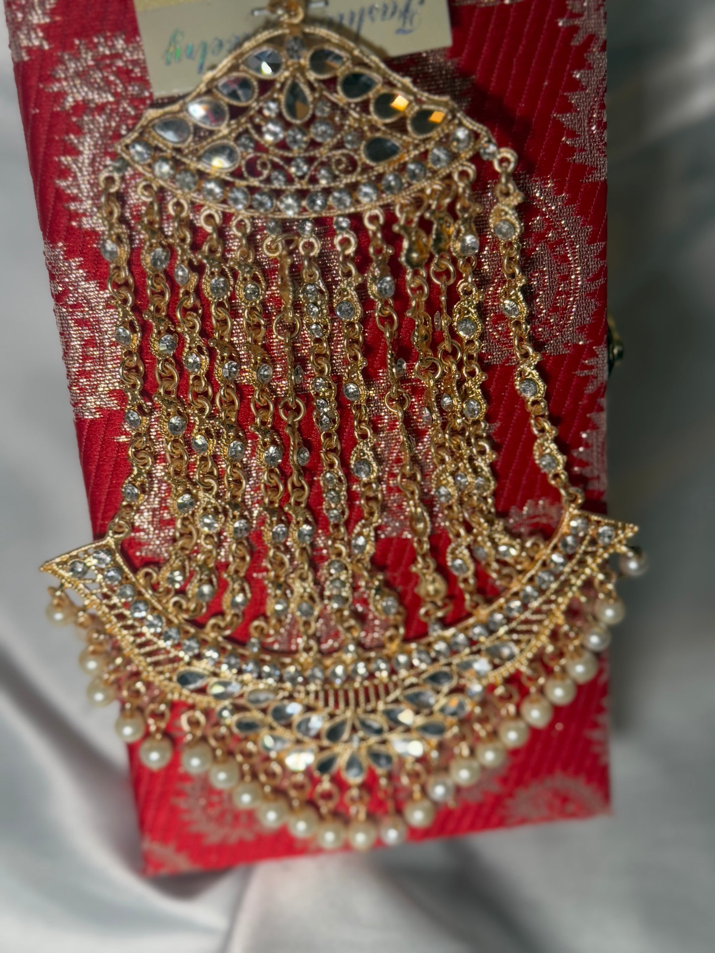 Mahjabeen - Oversized Jhumar 3 Colours available