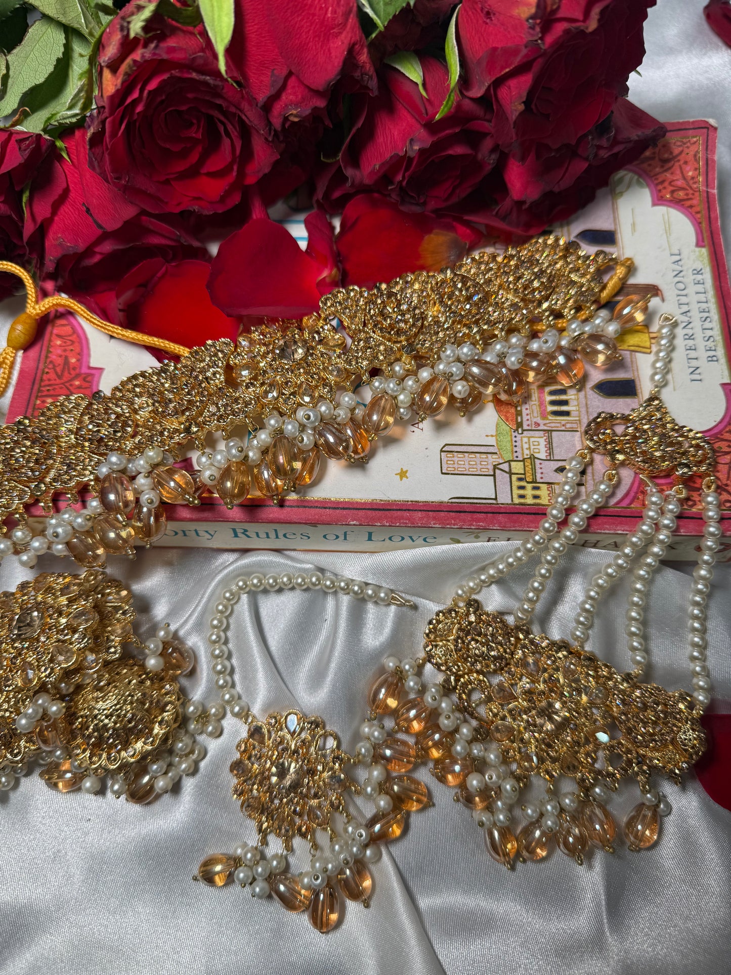 Neha - Choker with jhumar, earrings and tikka