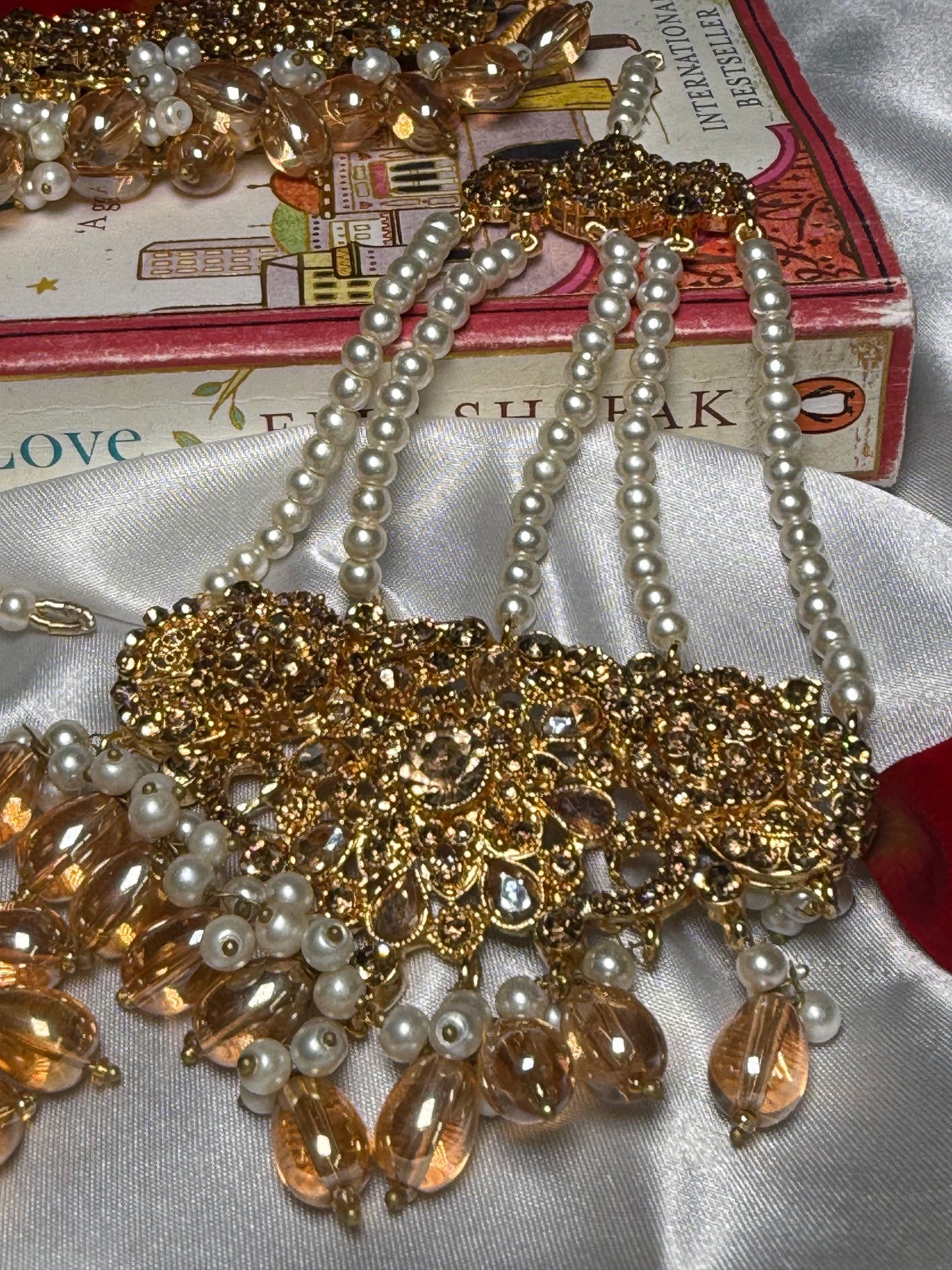 Neha - Choker with jhumar, earrings and tikka