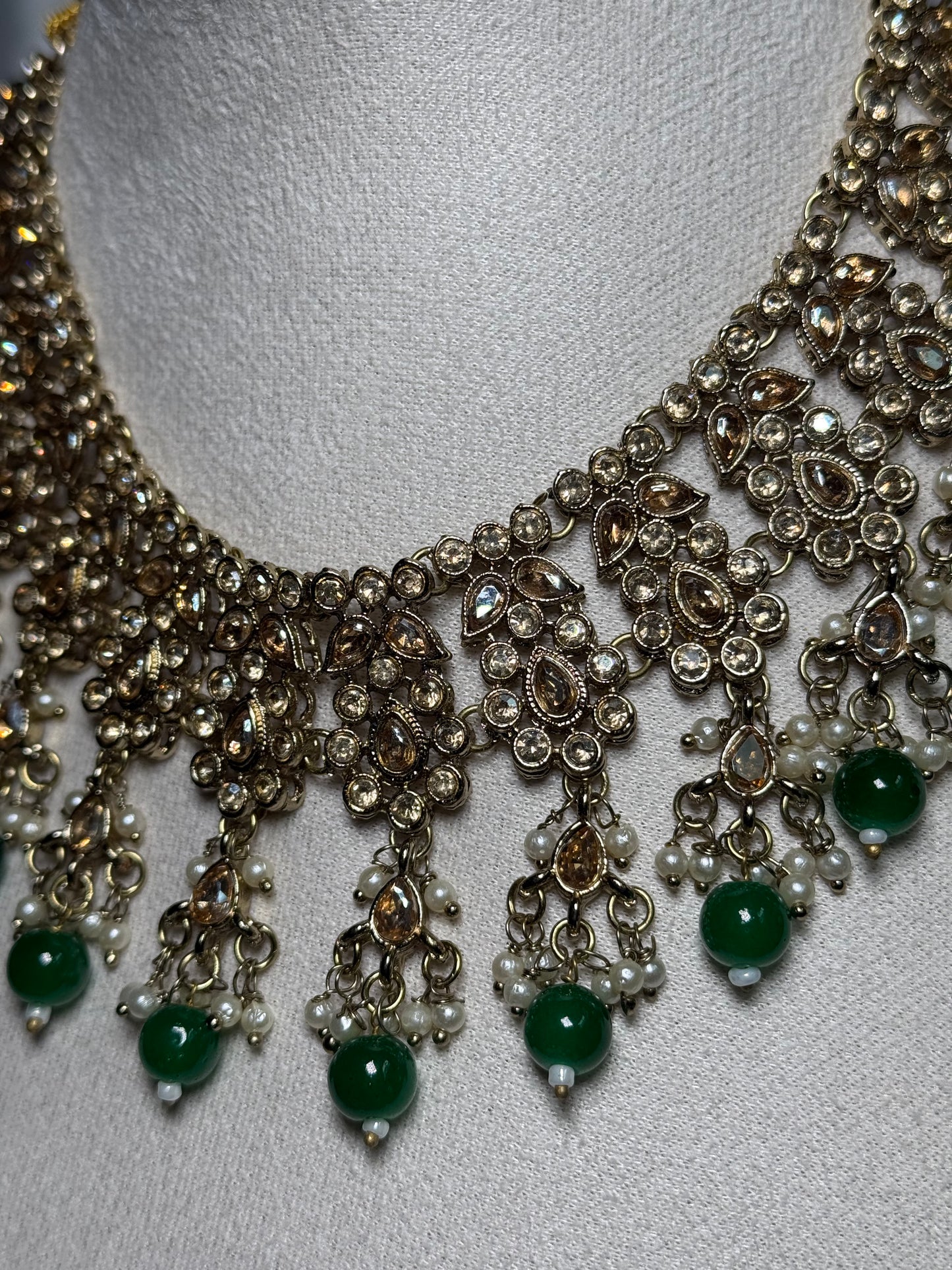 Meena - Necklace 4 colours available