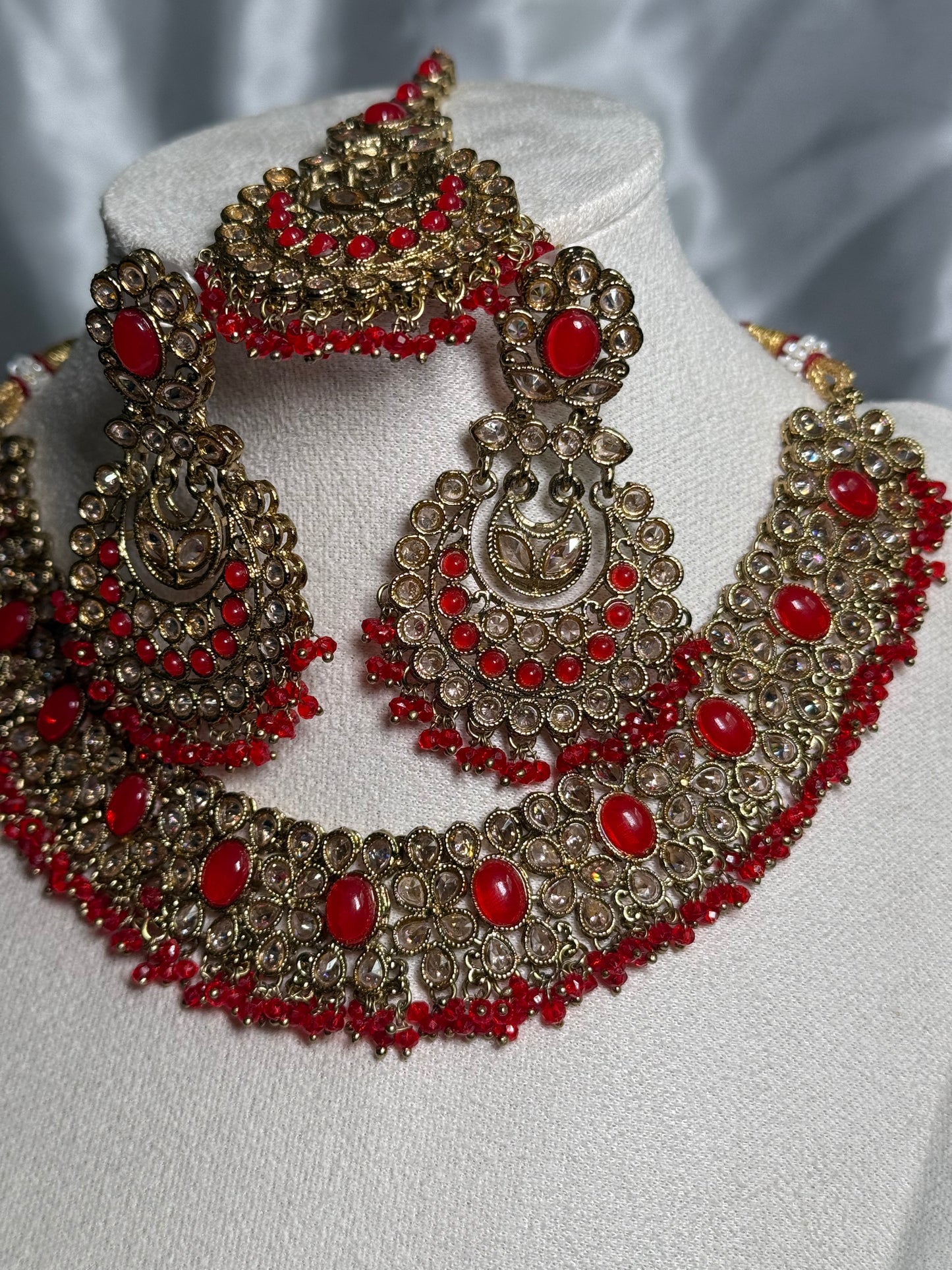 Preet - Necklace set 6 Colours available