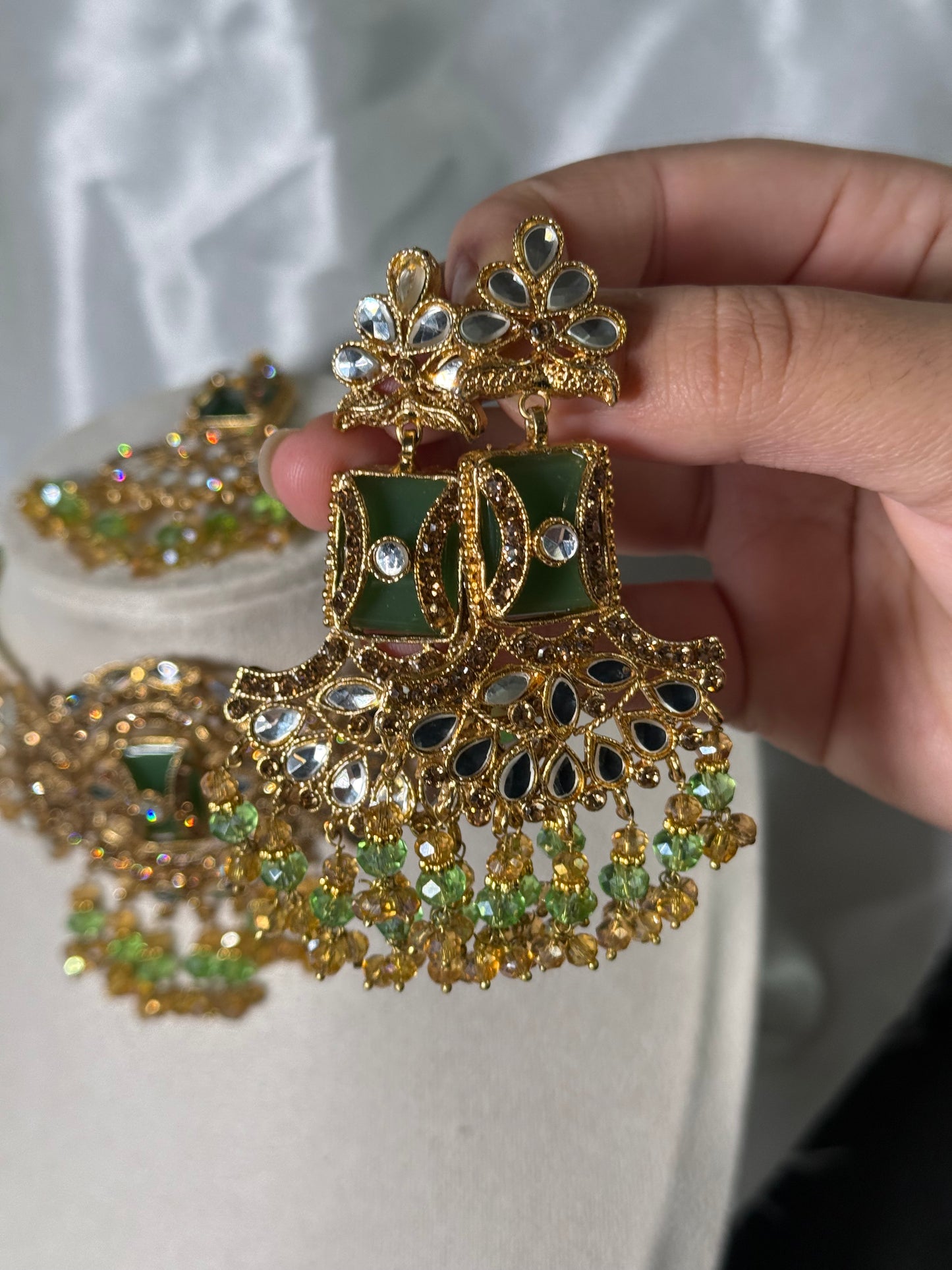 Sunaina - Choker set with earrings and tikka 2 Colours available