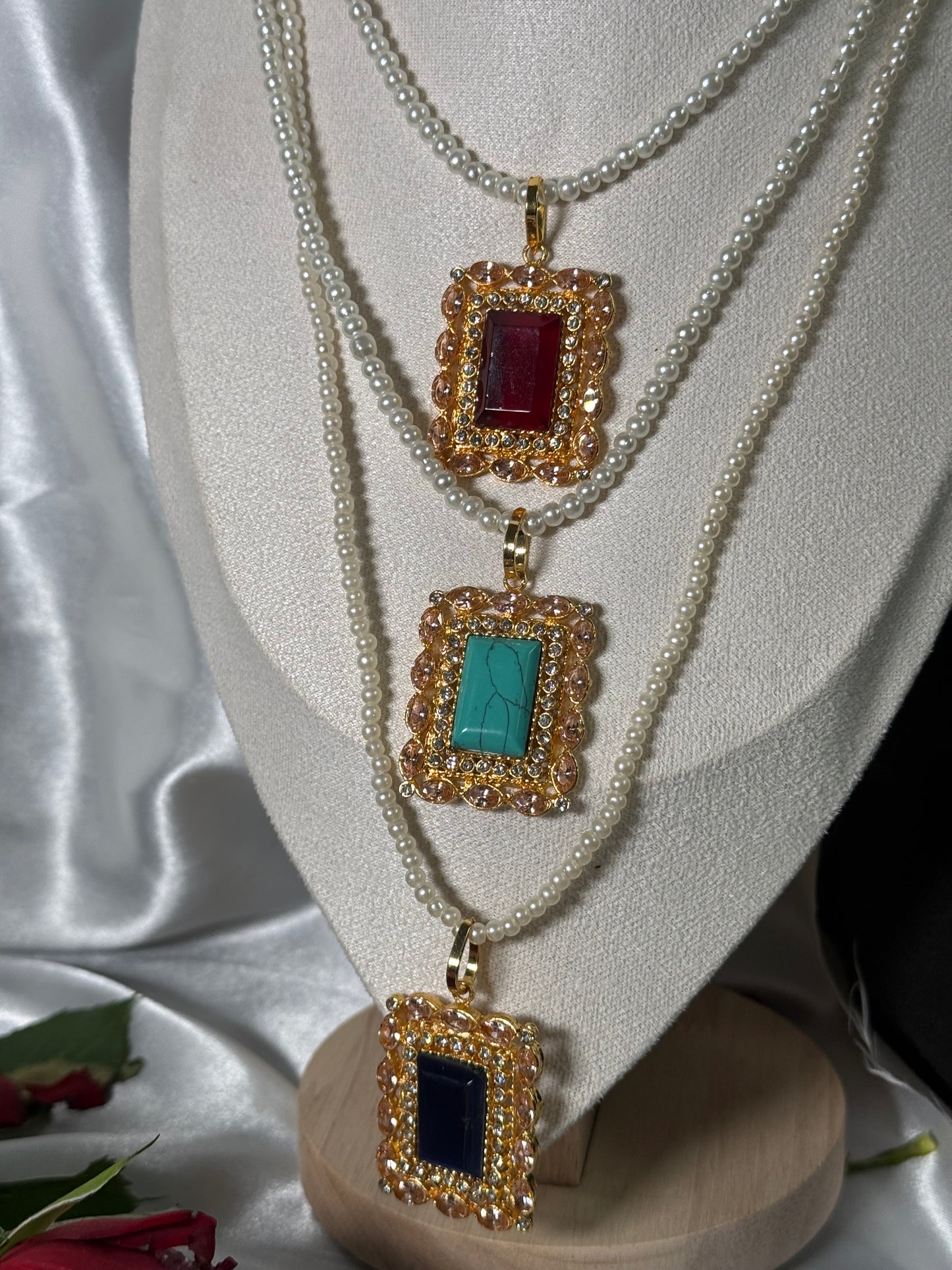 Reham - Locket set 4 Colours available