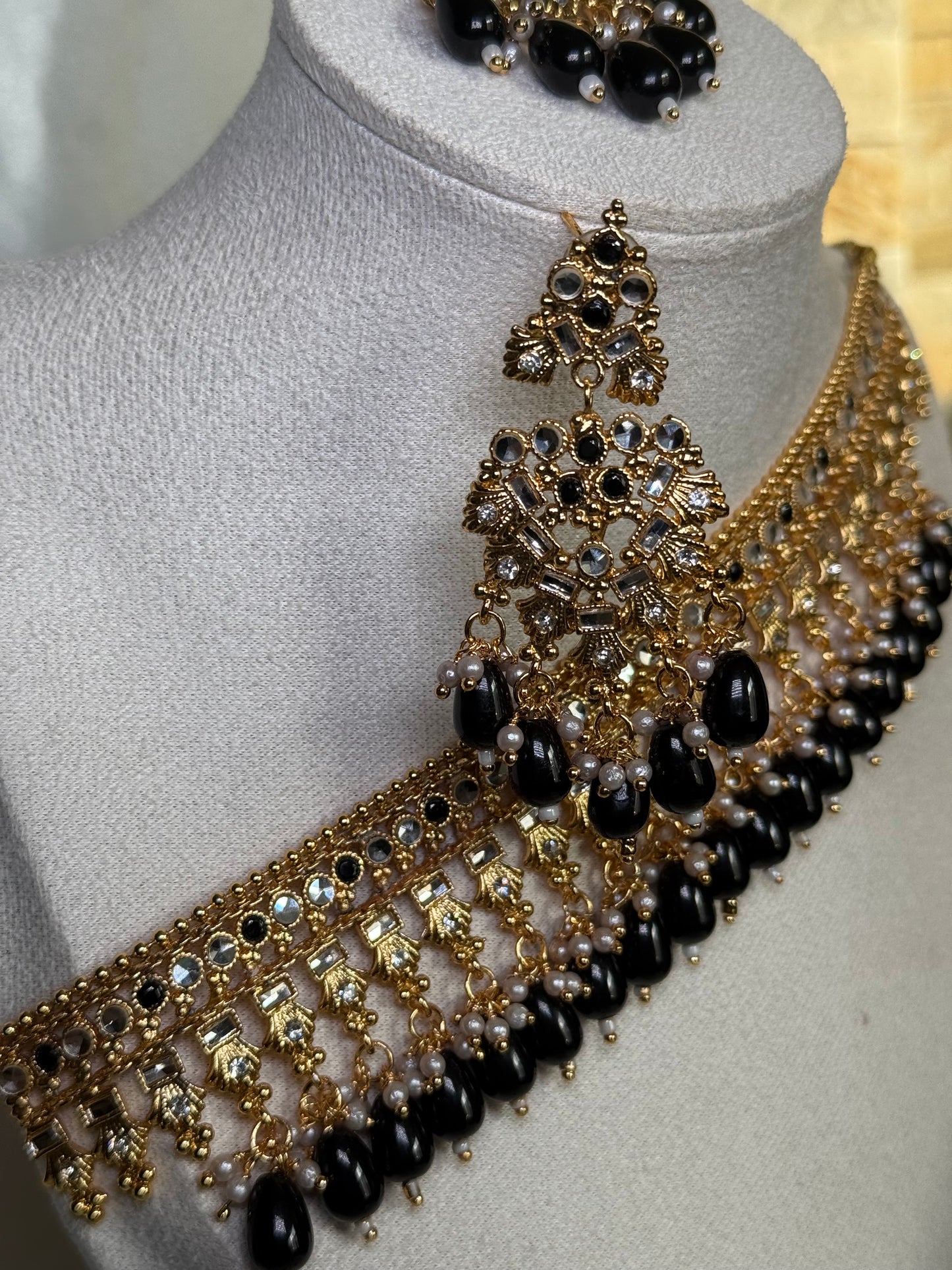 Dilnaz - Choker set