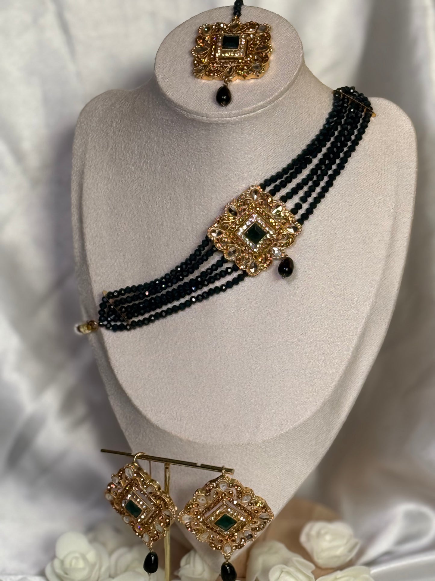 Tania - Choker set