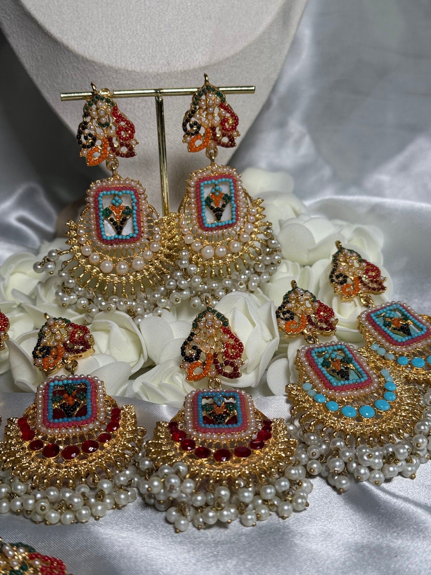 Falak - Earrings 5 Colours available