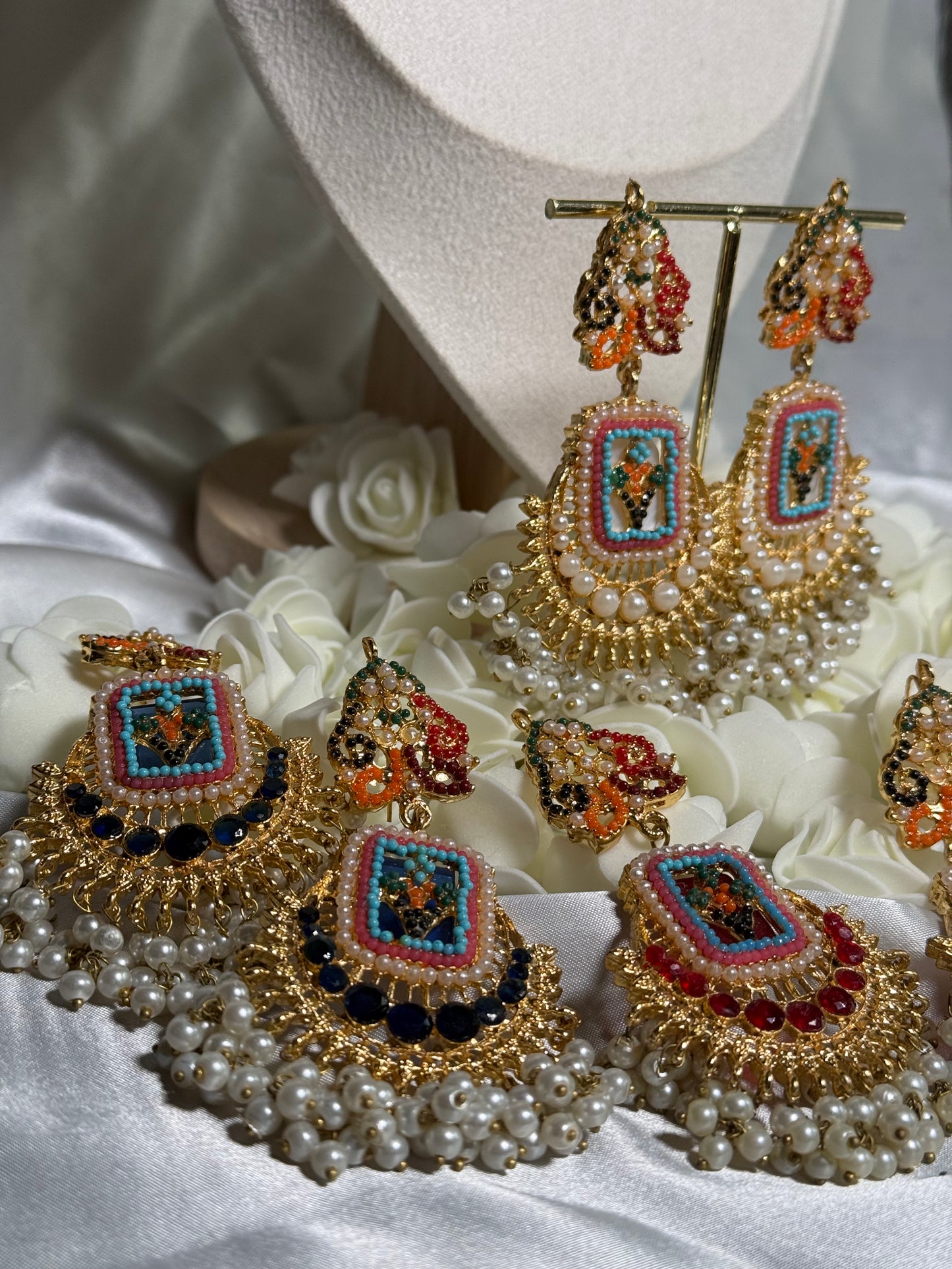 Falak - Earrings 5 Colours available