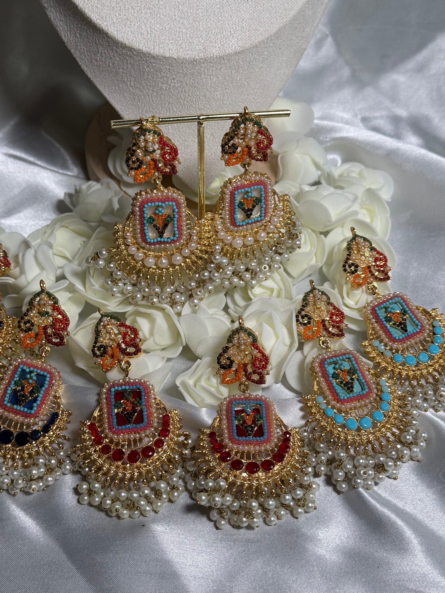Falak - Earrings 5 Colours available
