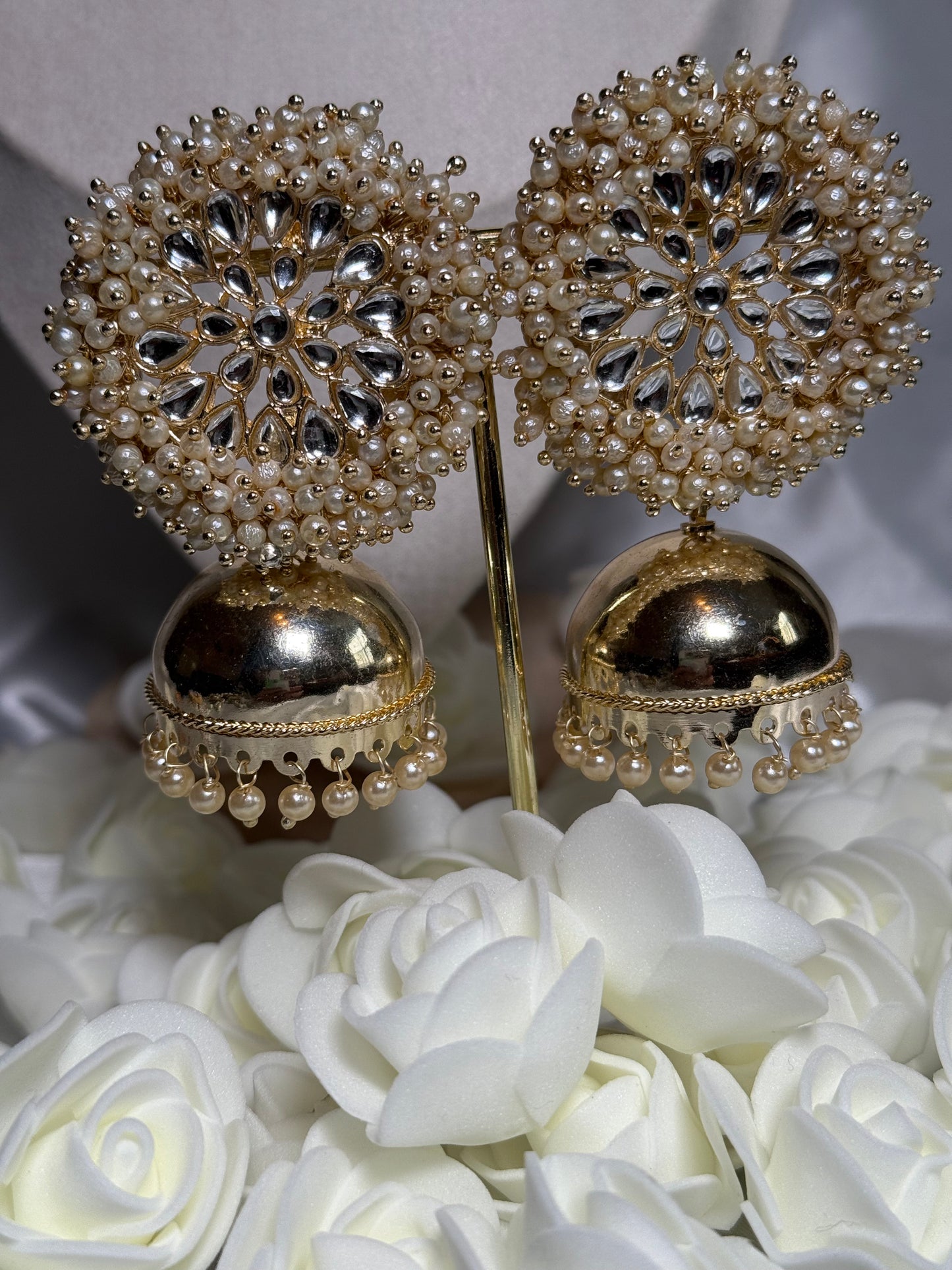 Hadeeqa - Light weight Jhumke