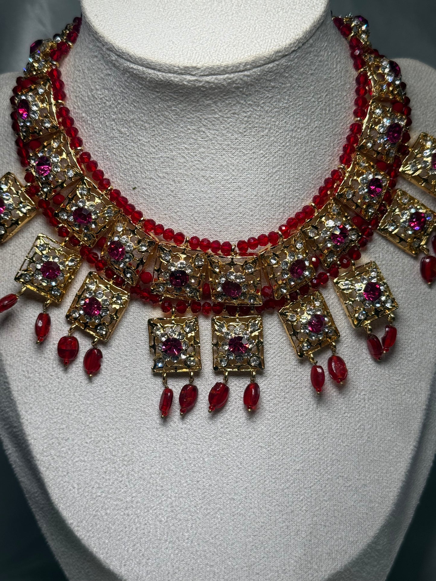 Liyana - Necklace with jhumke