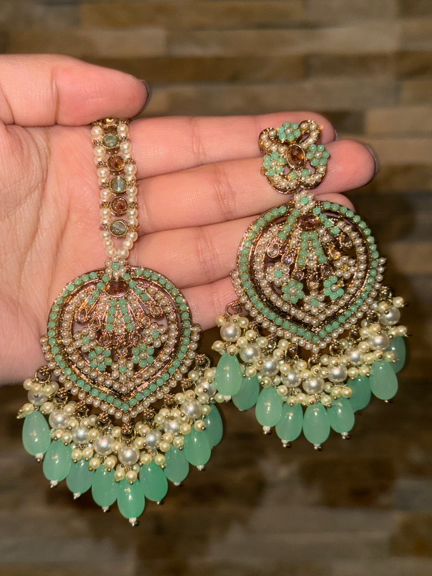 Roha - Earrings tikka