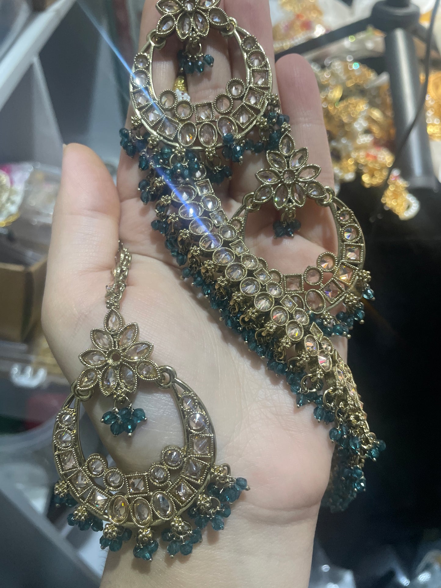Bella necklace