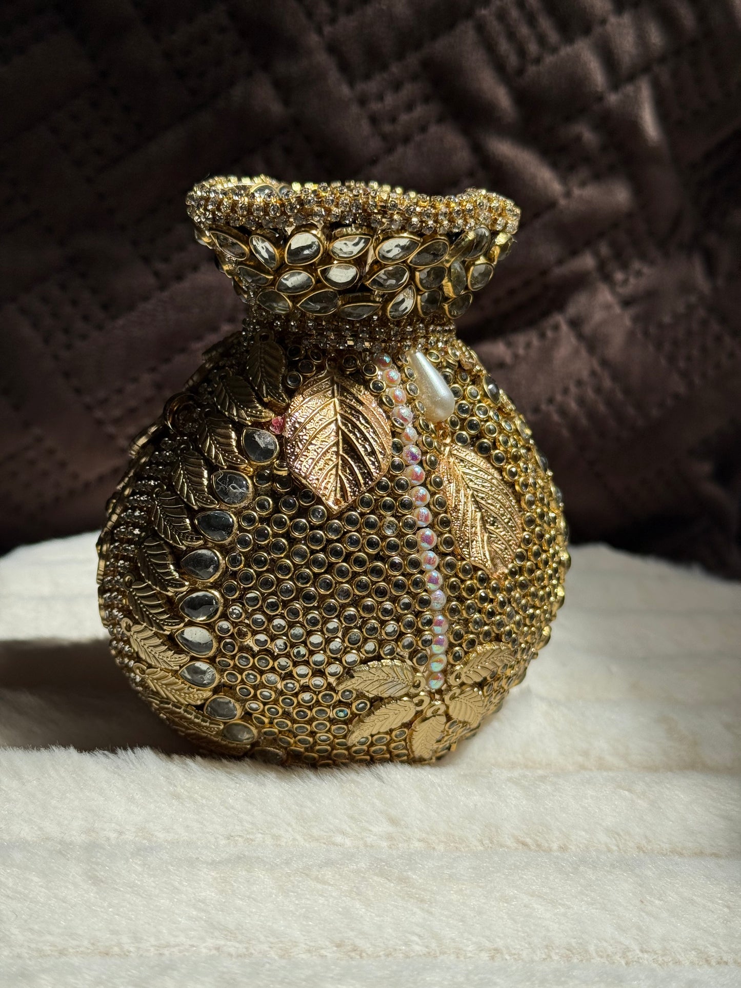 Kundan Potli Bags with pearls chain and gold chain | different colours available