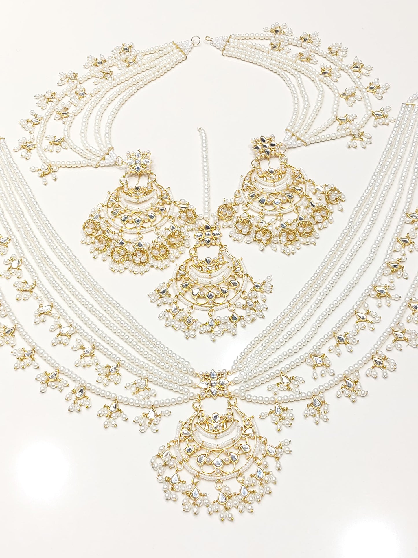 NUR - Mala set with sahara earrings and tikka