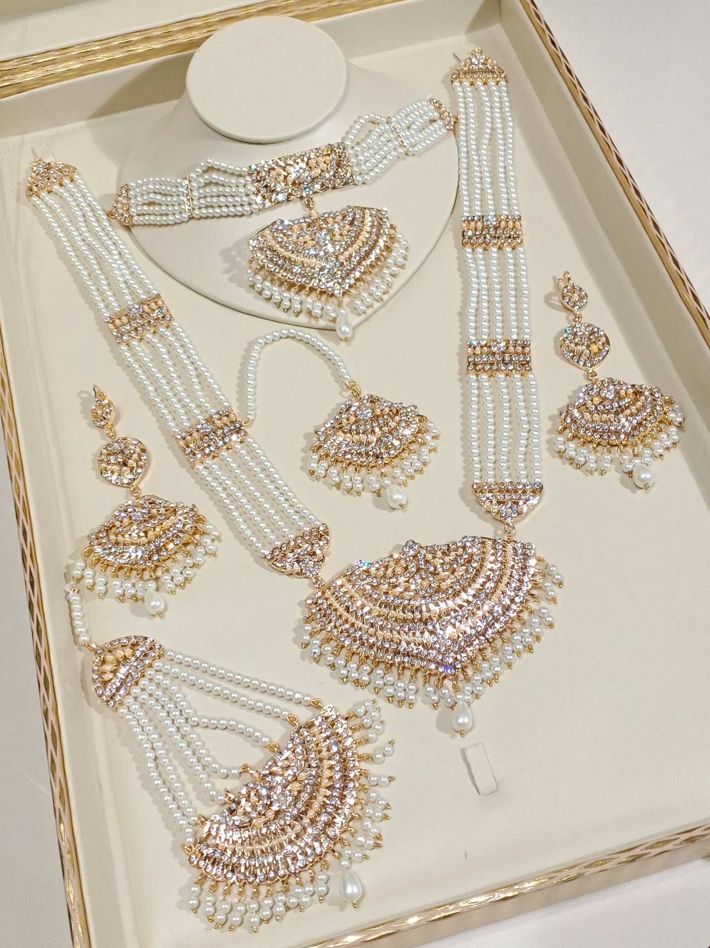 Kashaf - 5 pieces set | 3 designs available