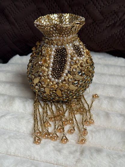 Kundan Potli Bags with pearls chain and gold chain | different colours available