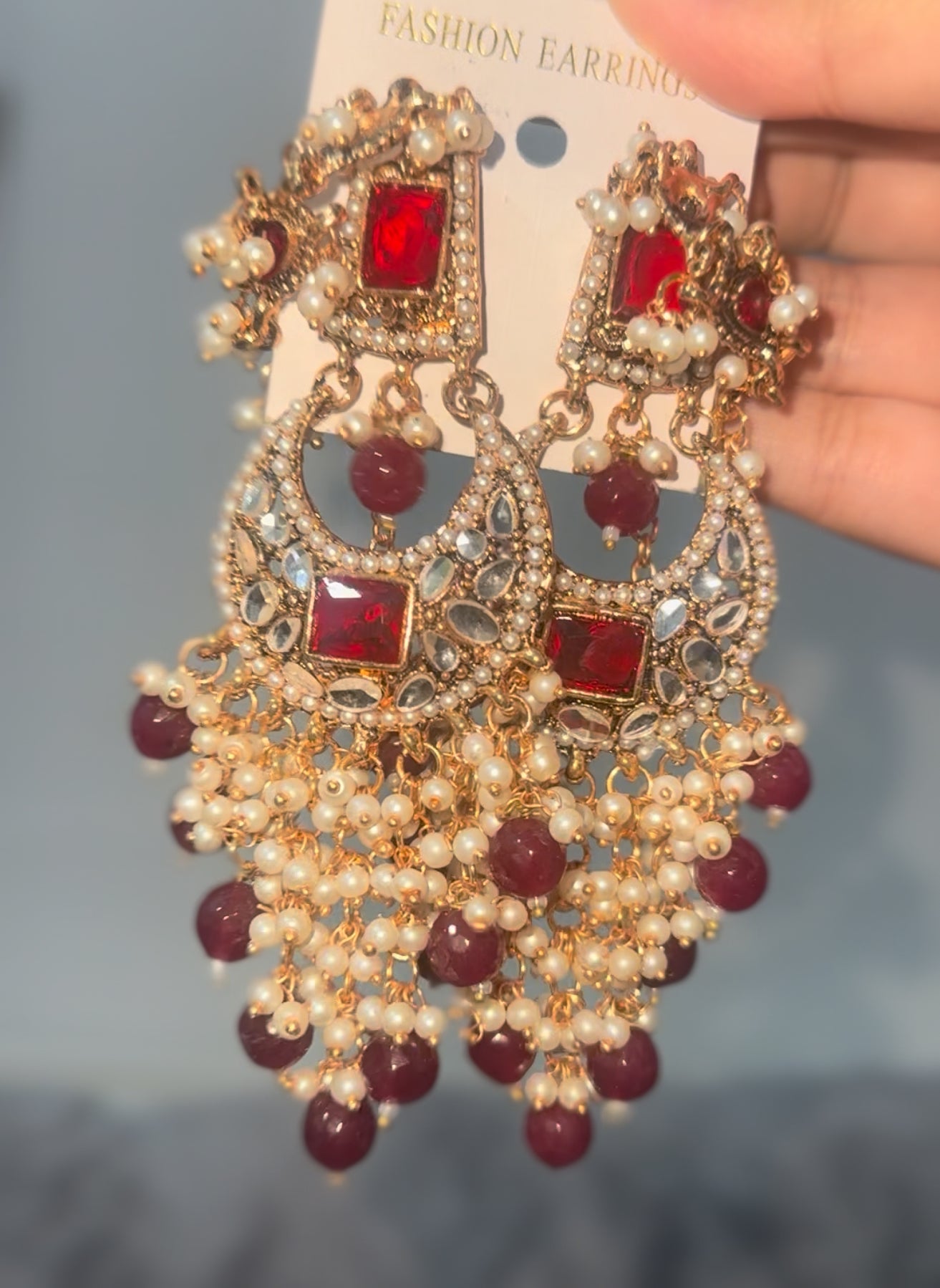 Alicia - Necklace set with earrings and tikka